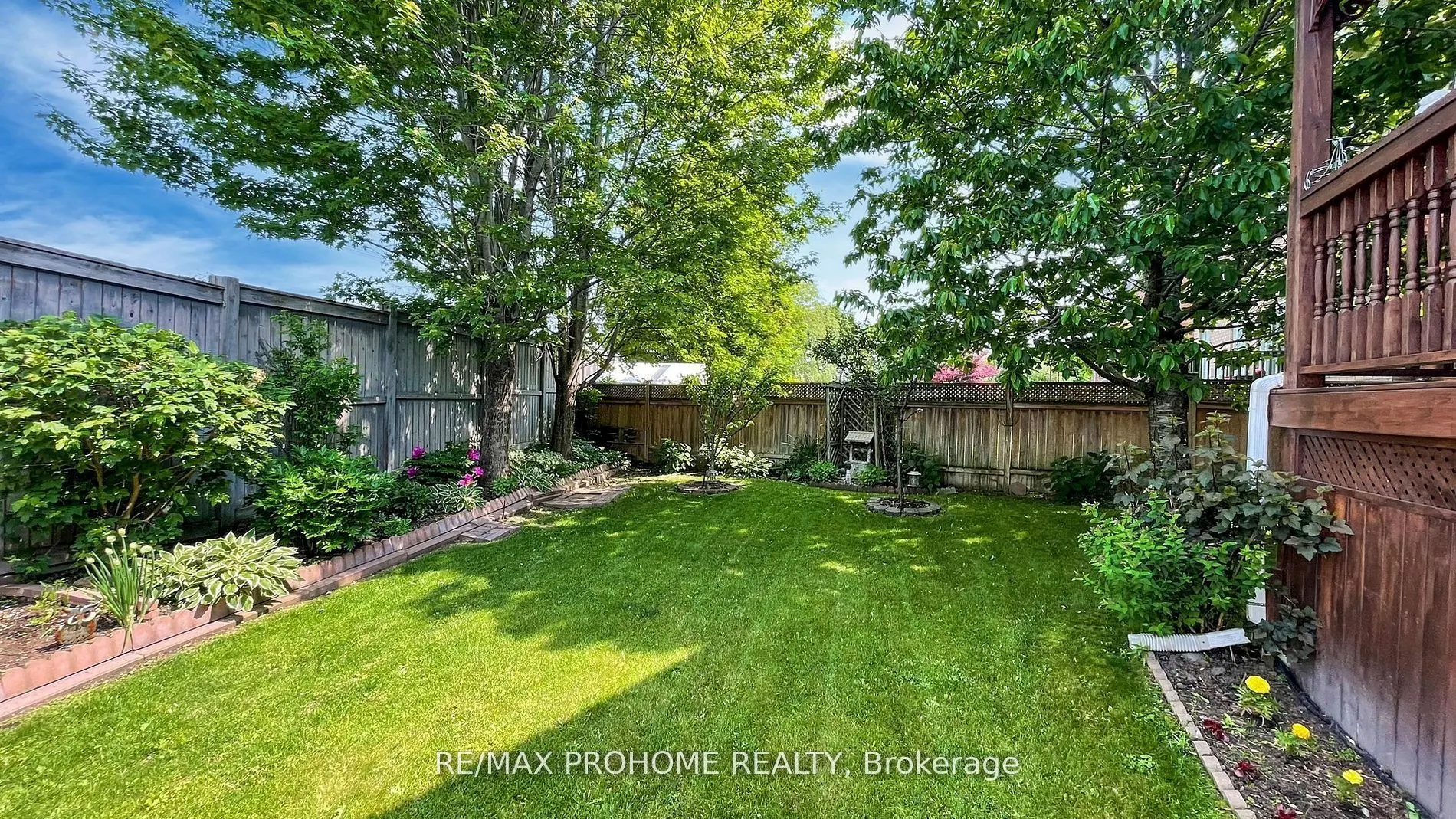 64 Grainger Crescent