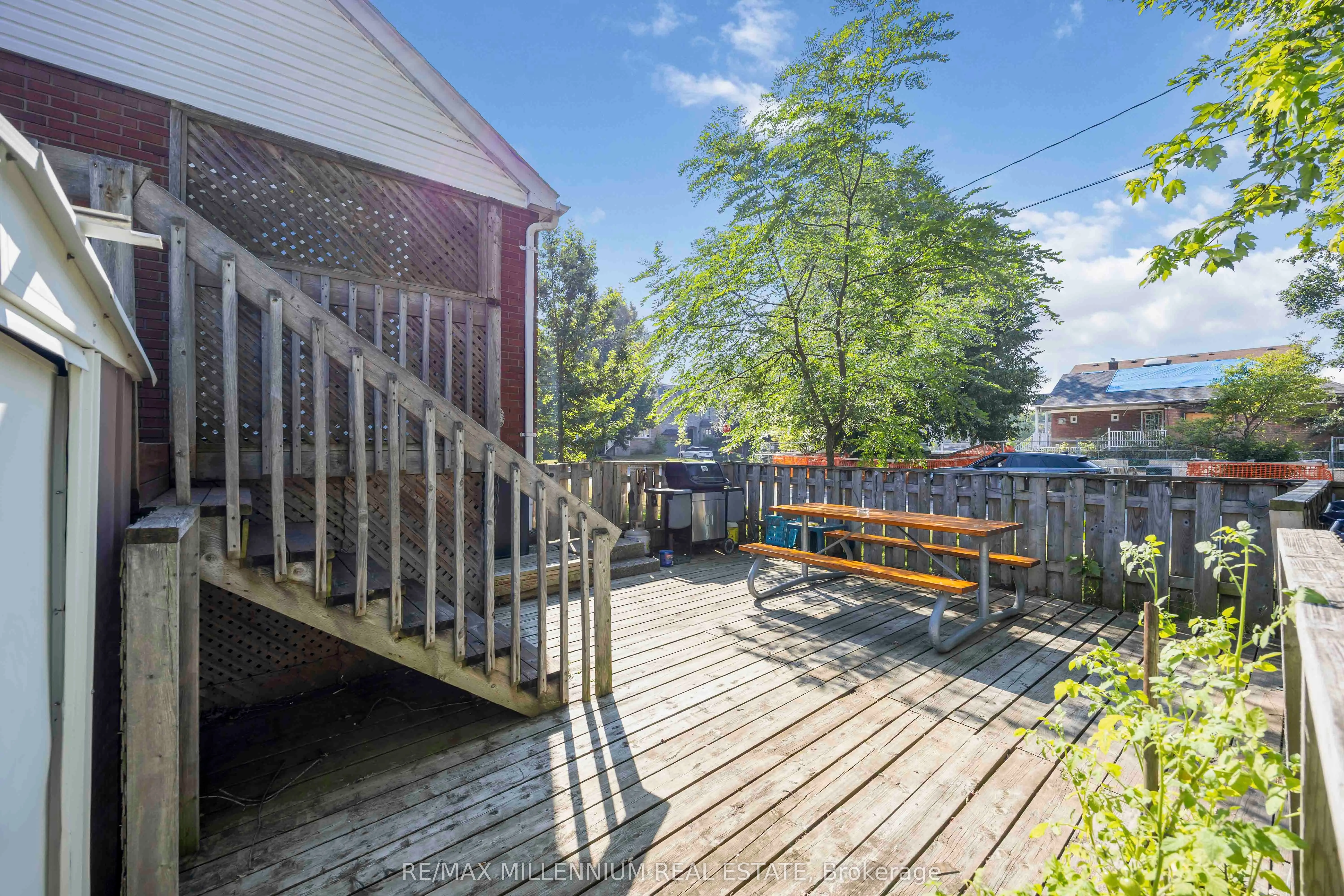 96 Phillip Avenue