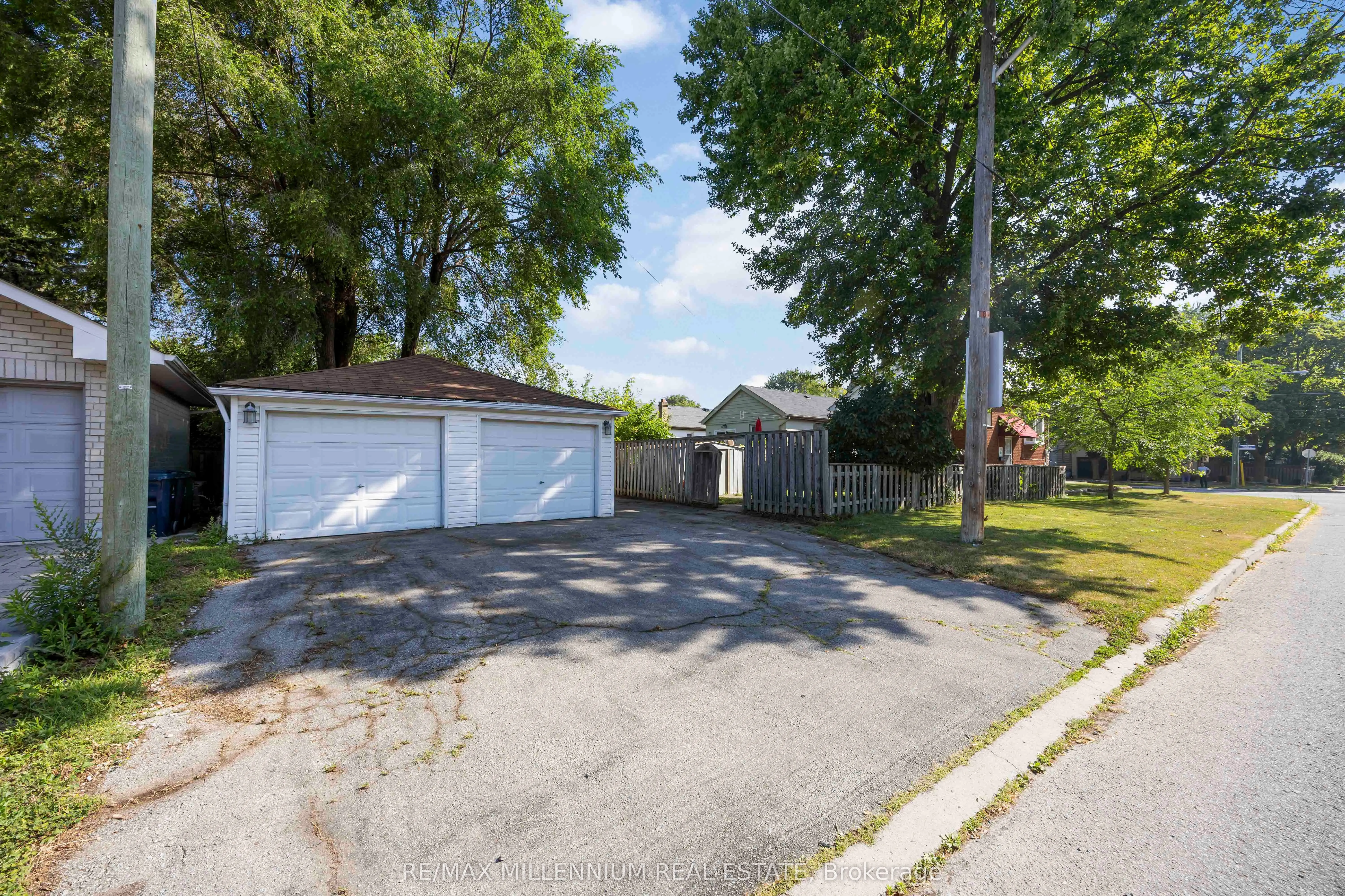 96 Phillip Avenue