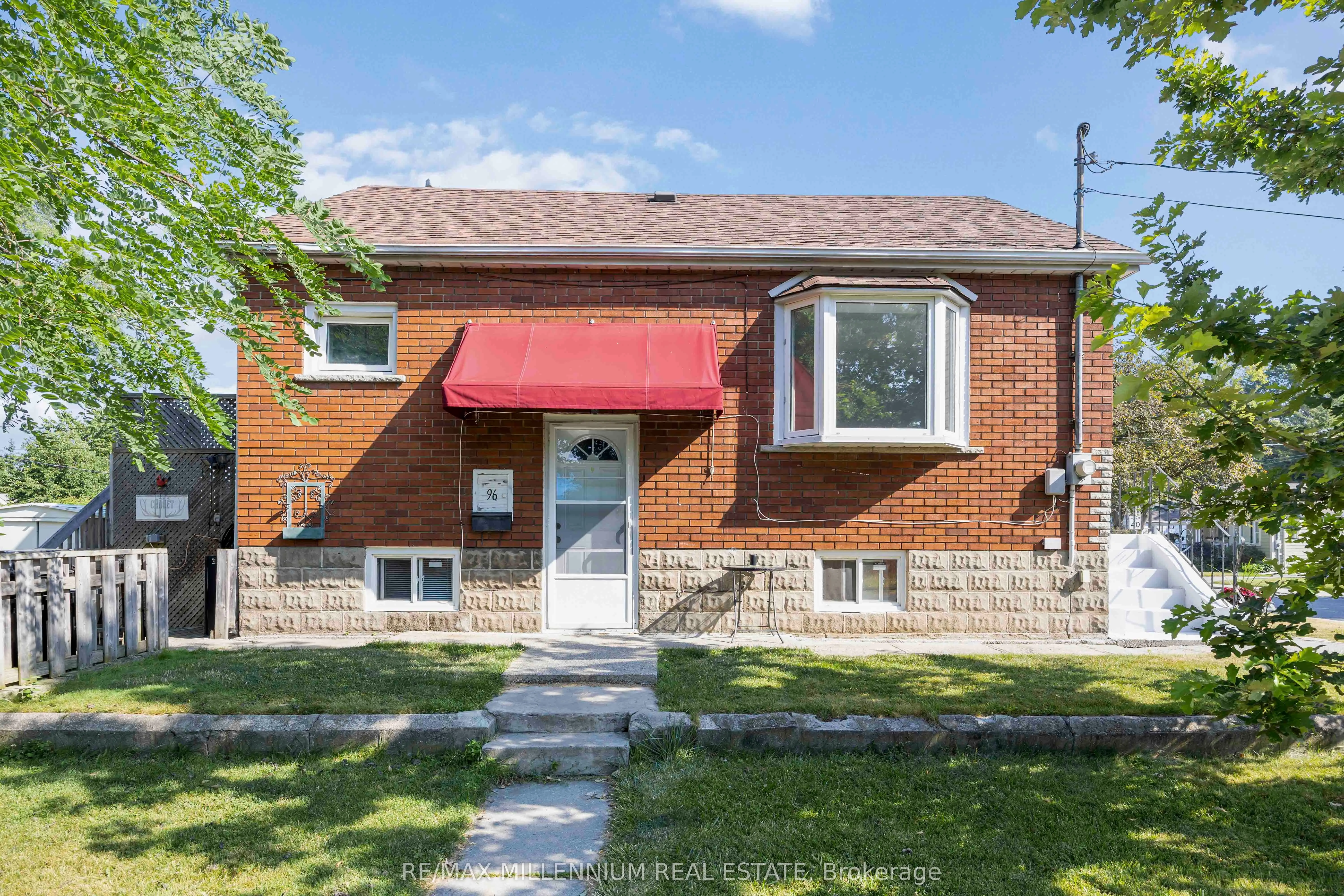 96 Phillip Avenue
