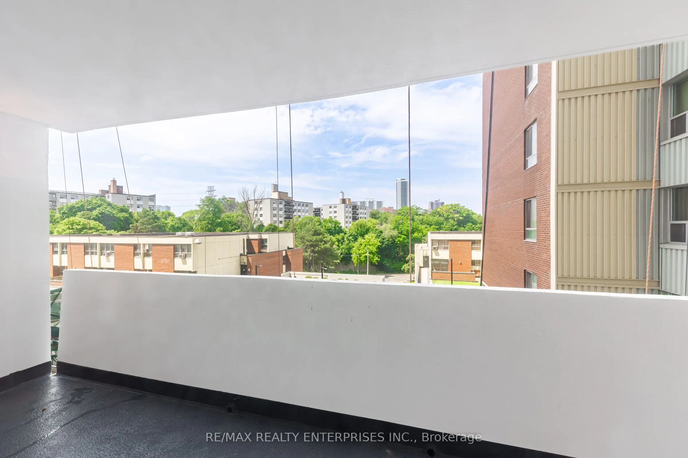 1 Massey Square, #308