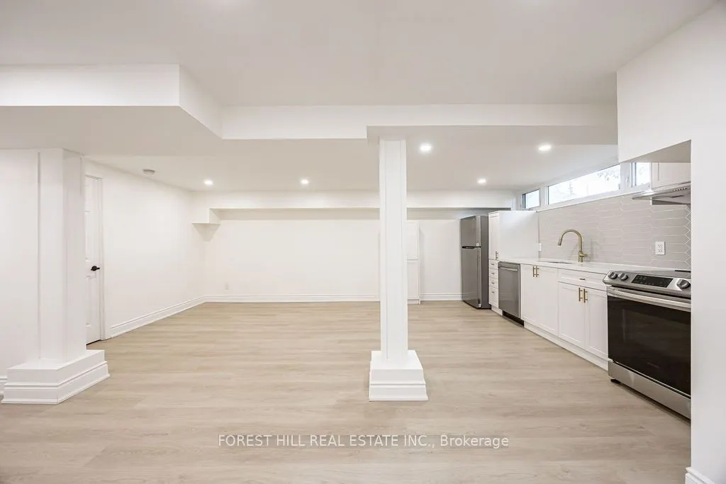 63 Burcher Road, #Lower