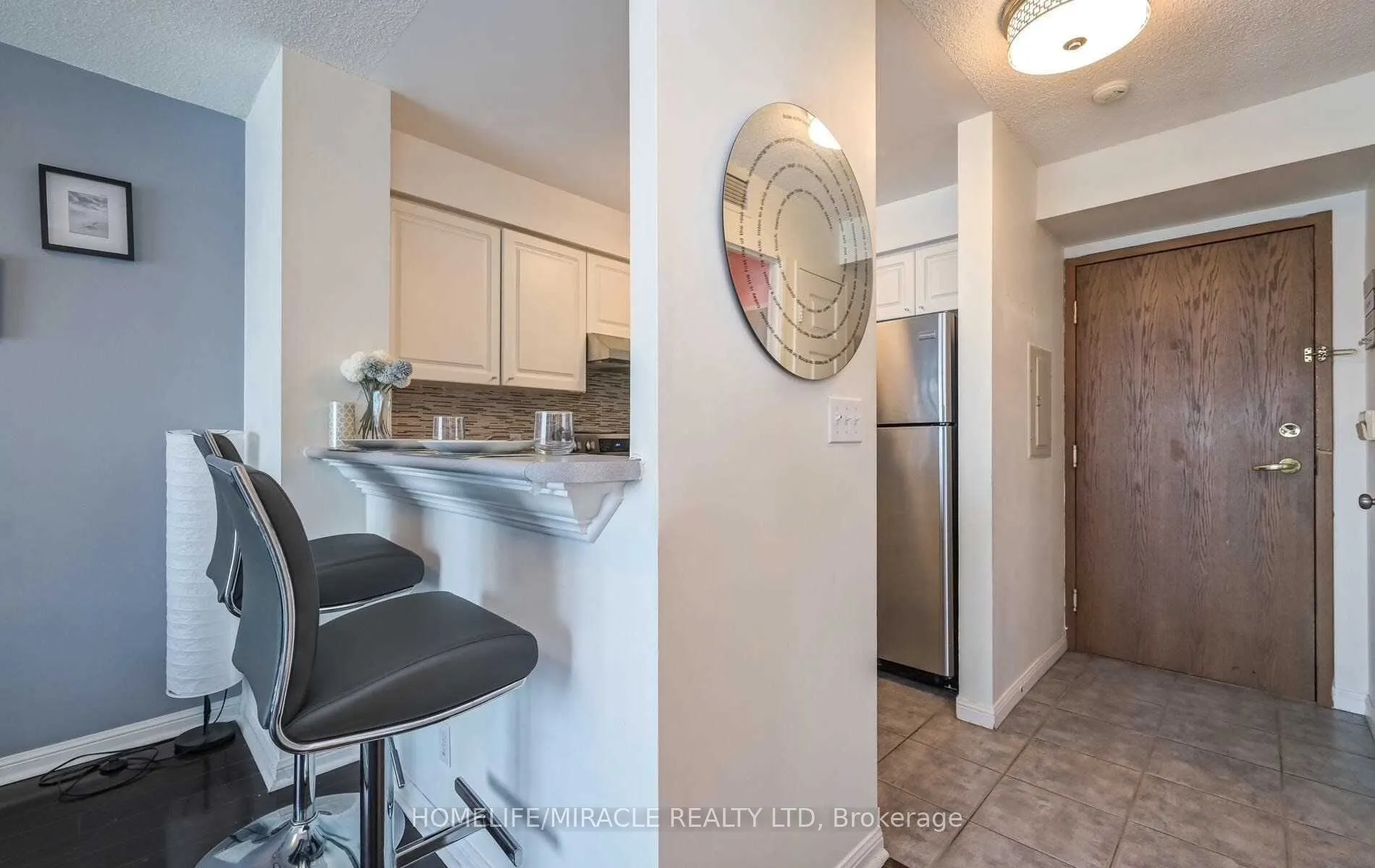 11 Lee Centre Drive, #2305
