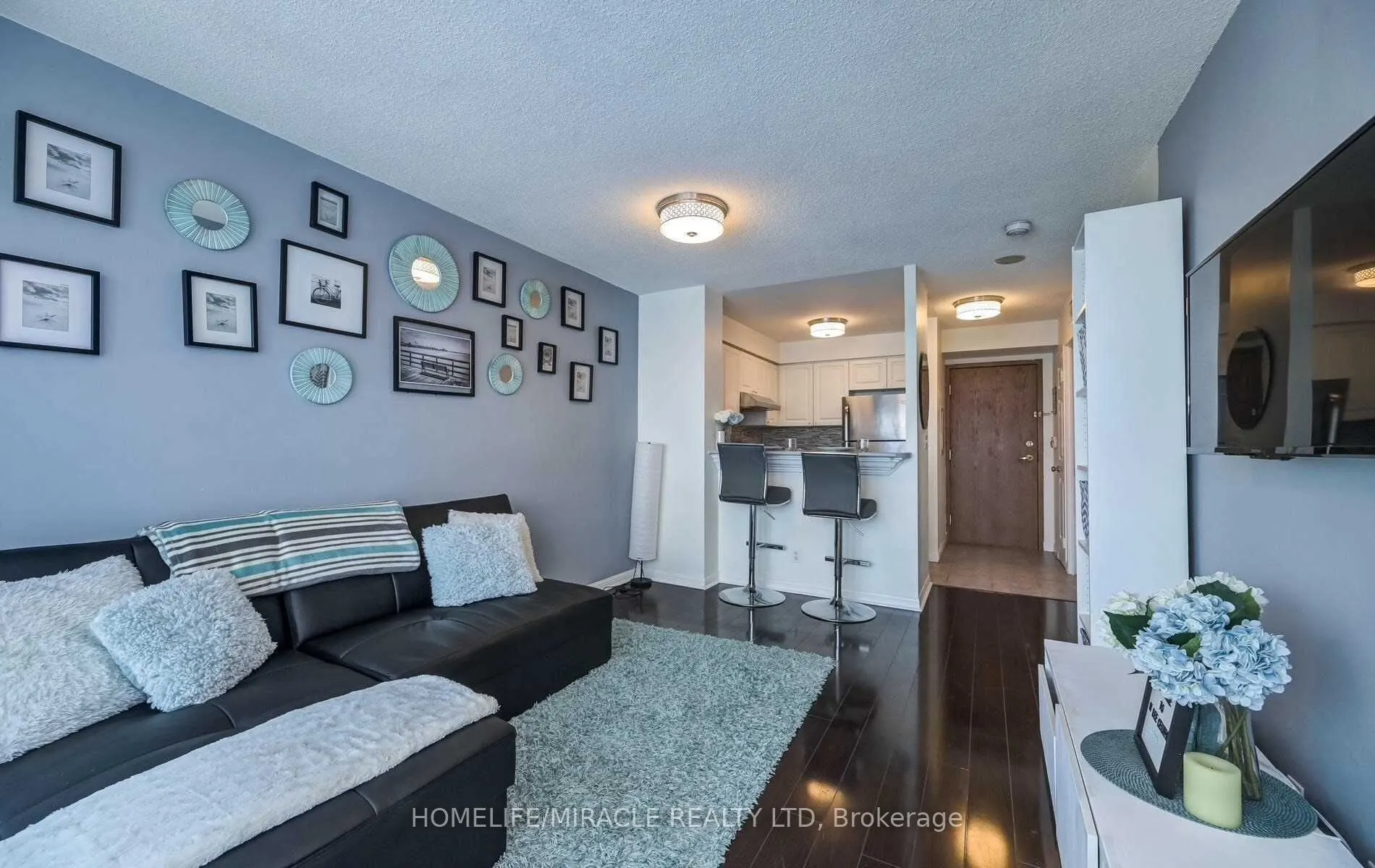 11 Lee Centre Drive, #2305