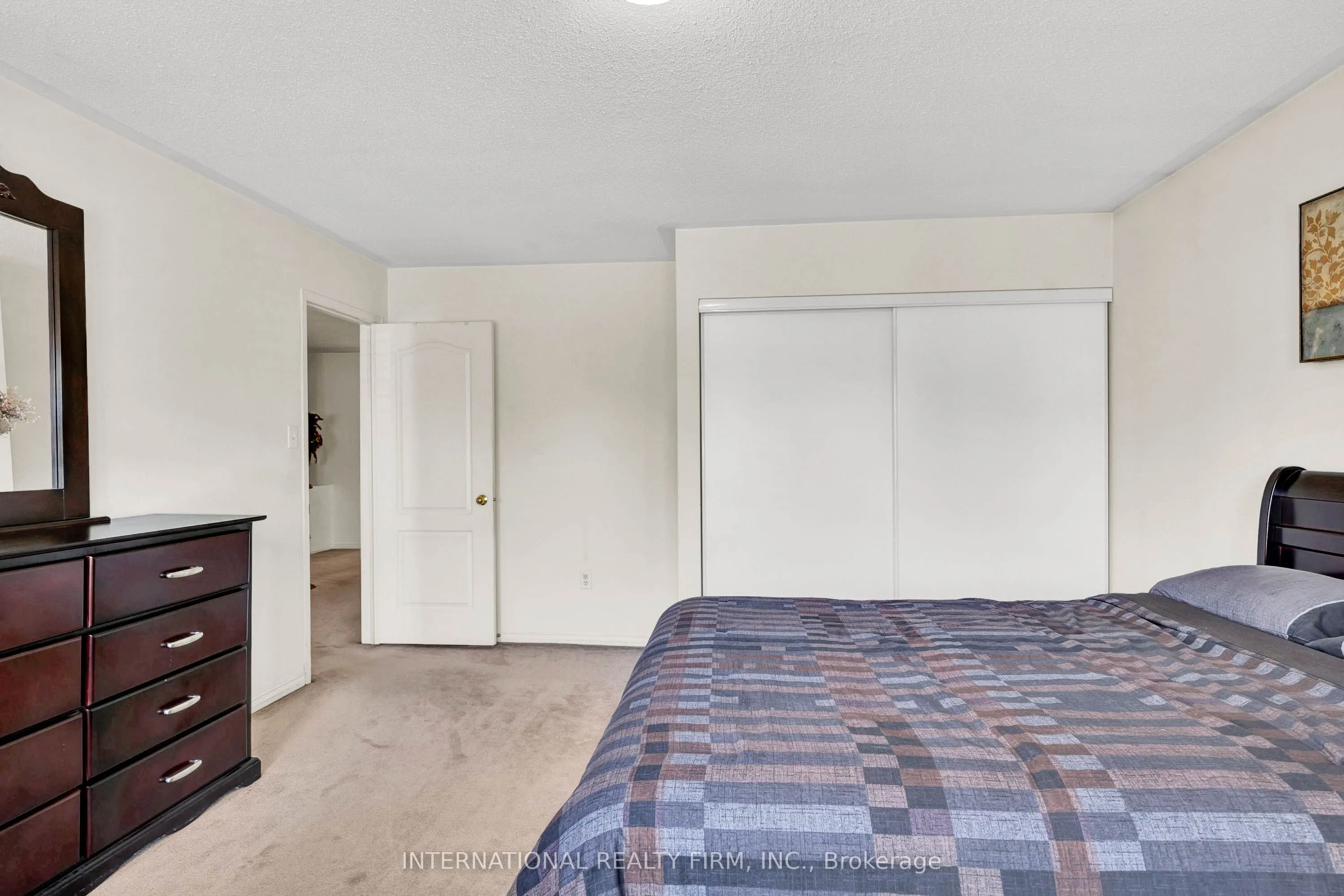 26 Peacock Crescent