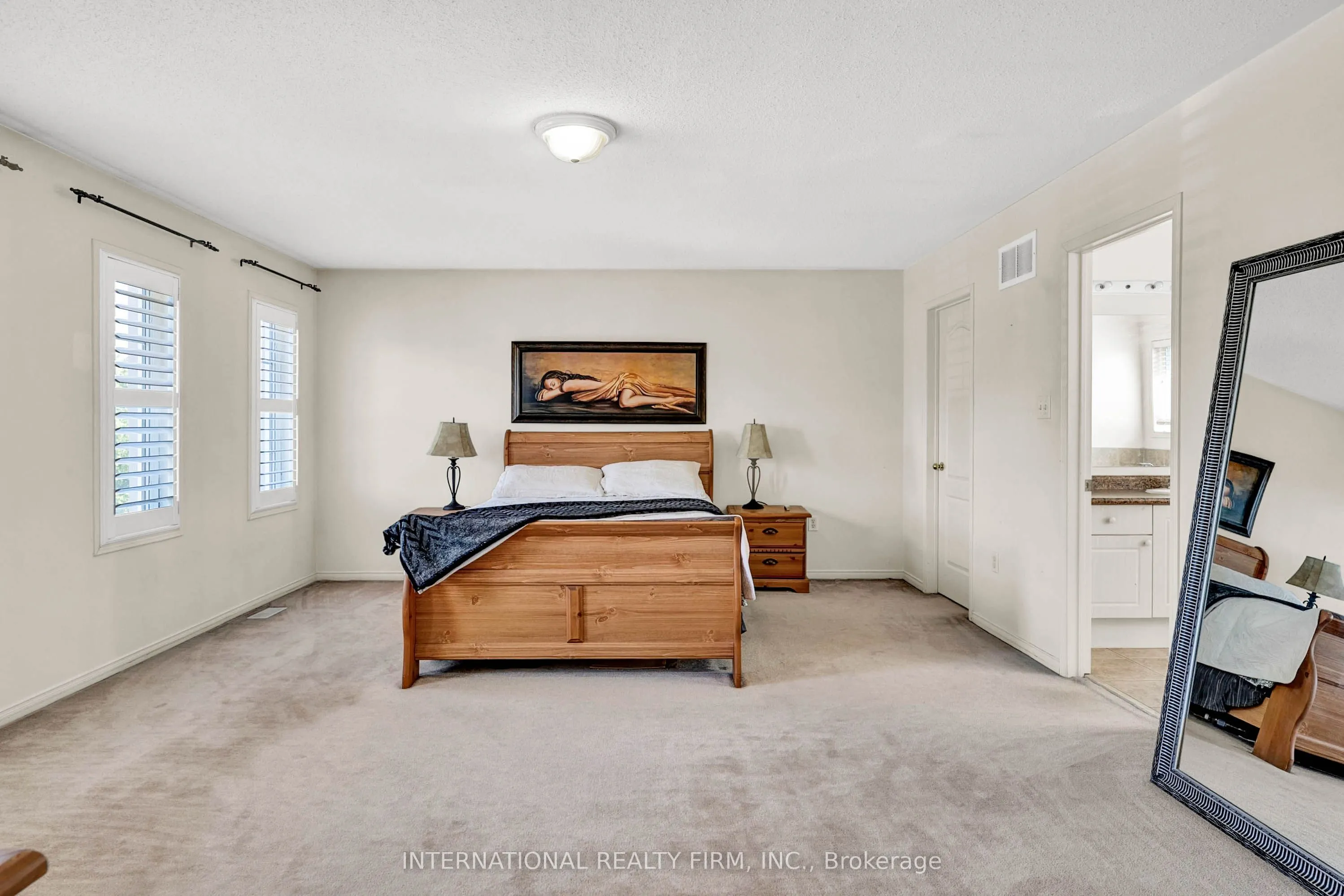 26 Peacock Crescent
