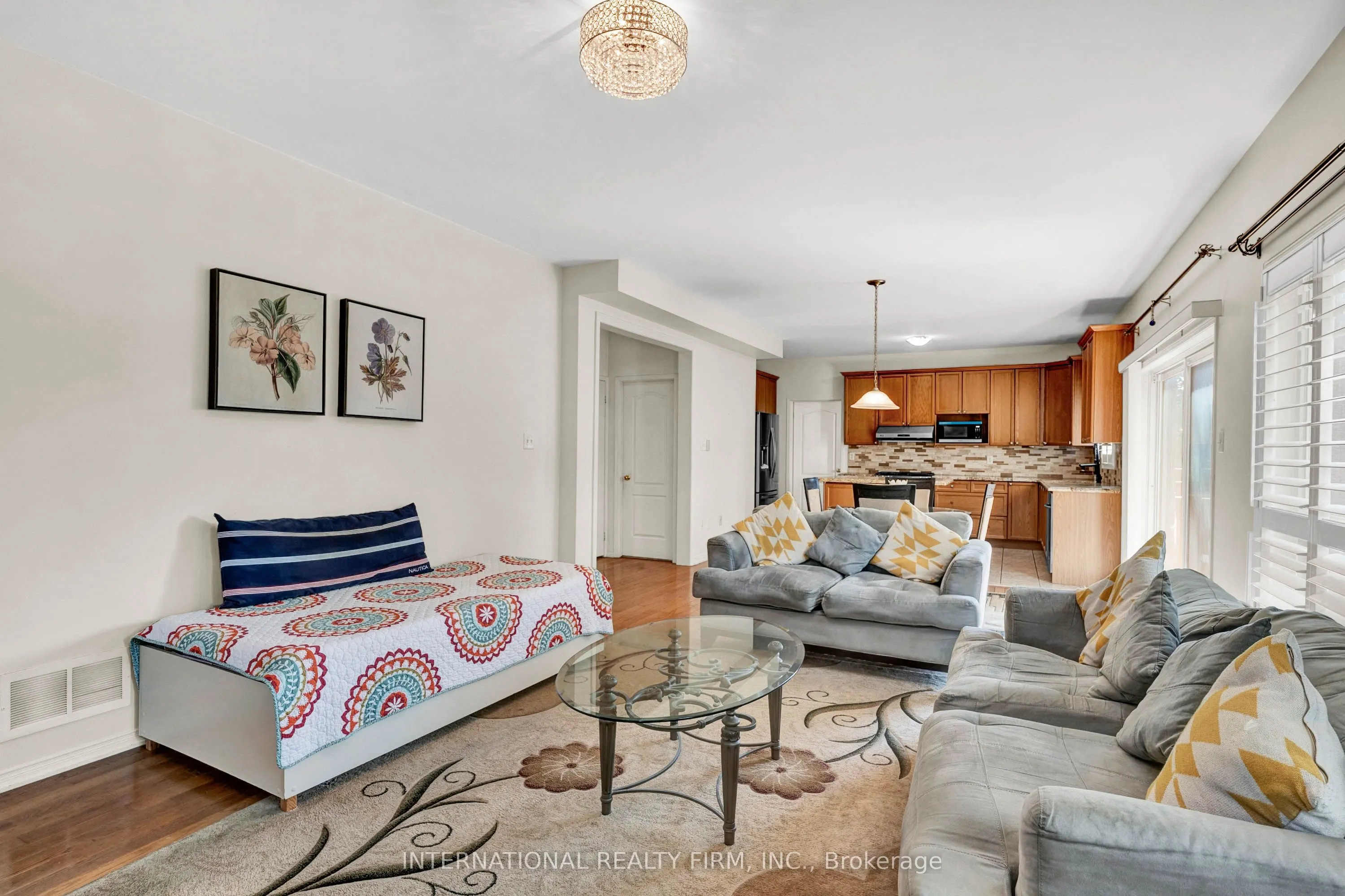 26 Peacock Crescent
