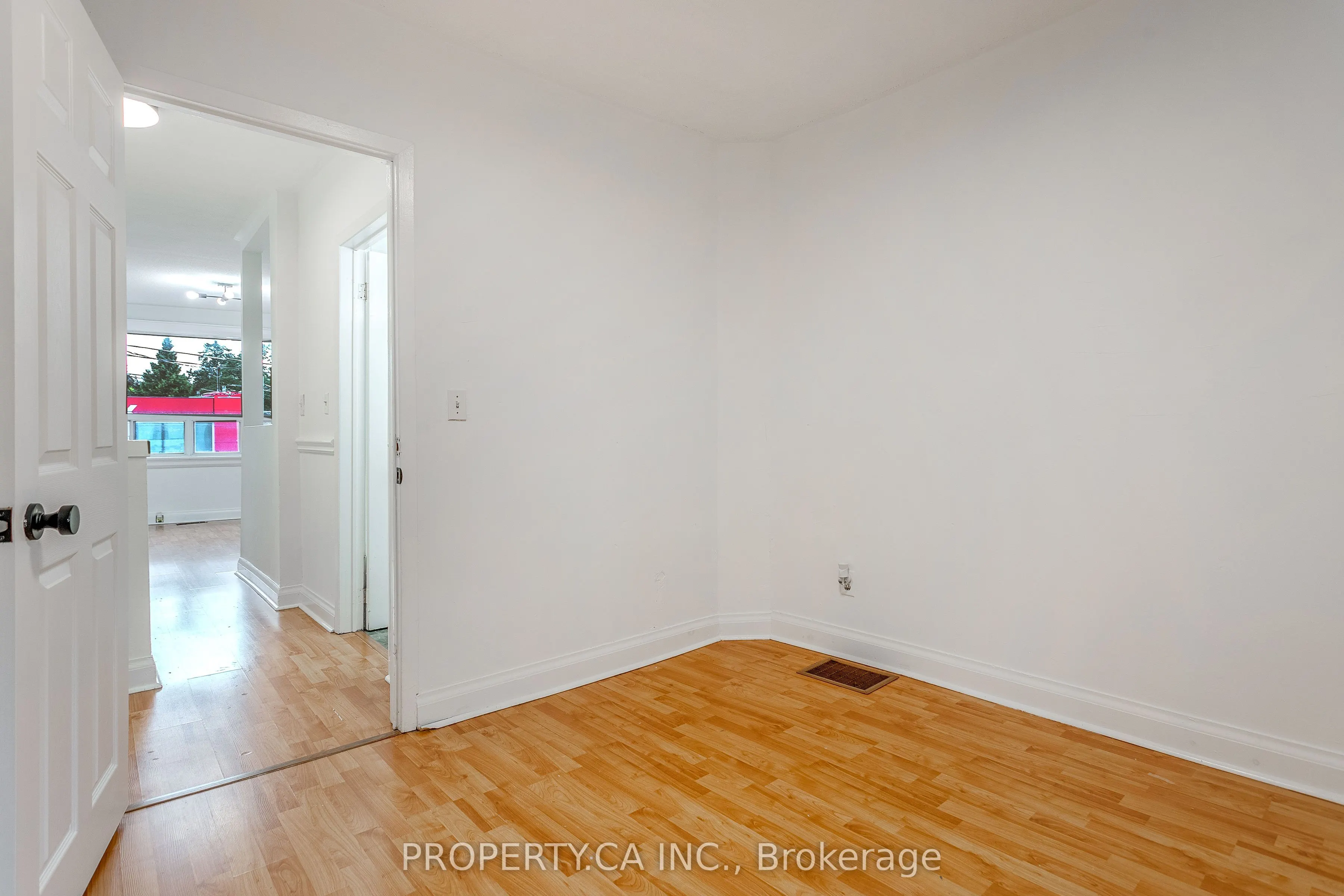 1011 Kingston Road, #2nd Flr