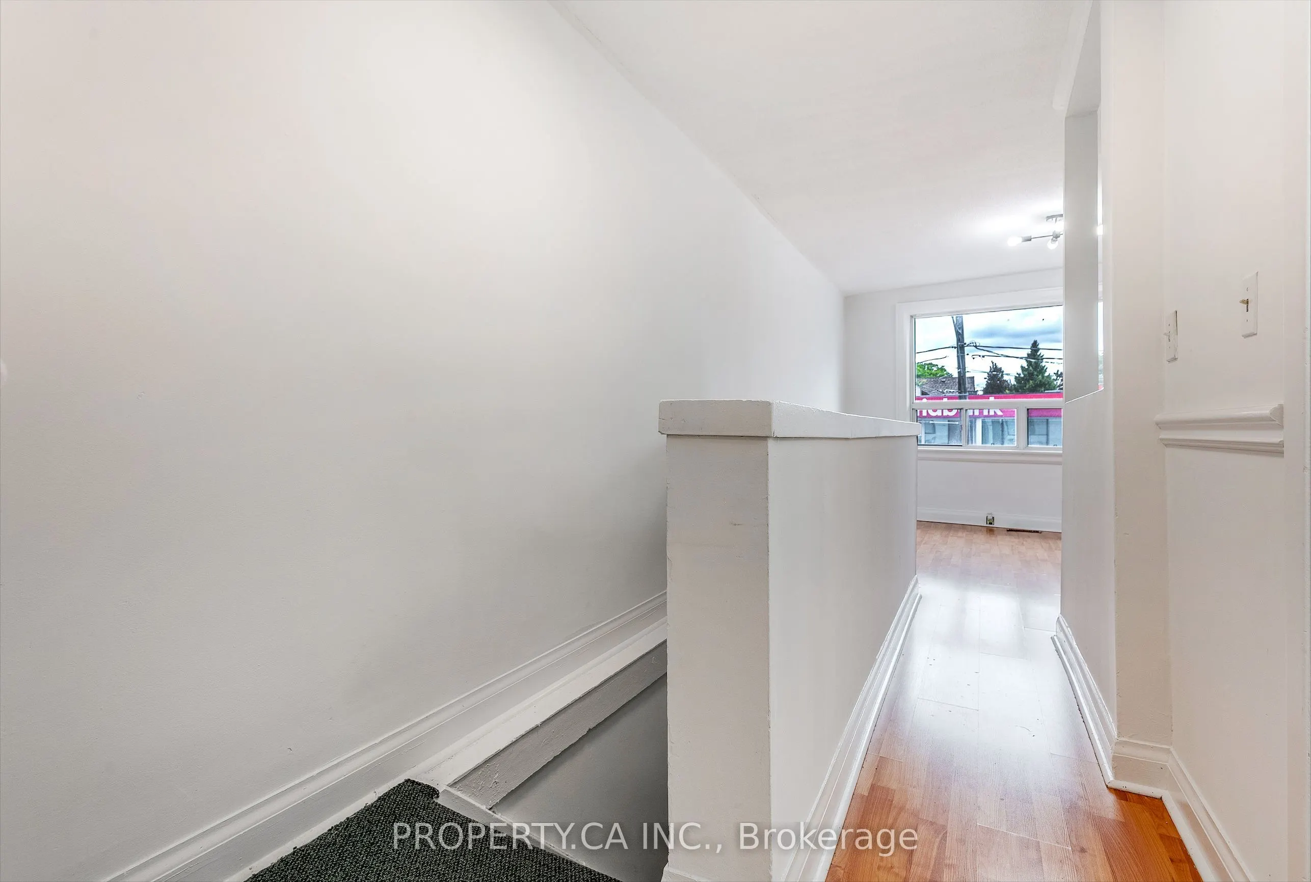 1011 Kingston Road, #2nd Flr