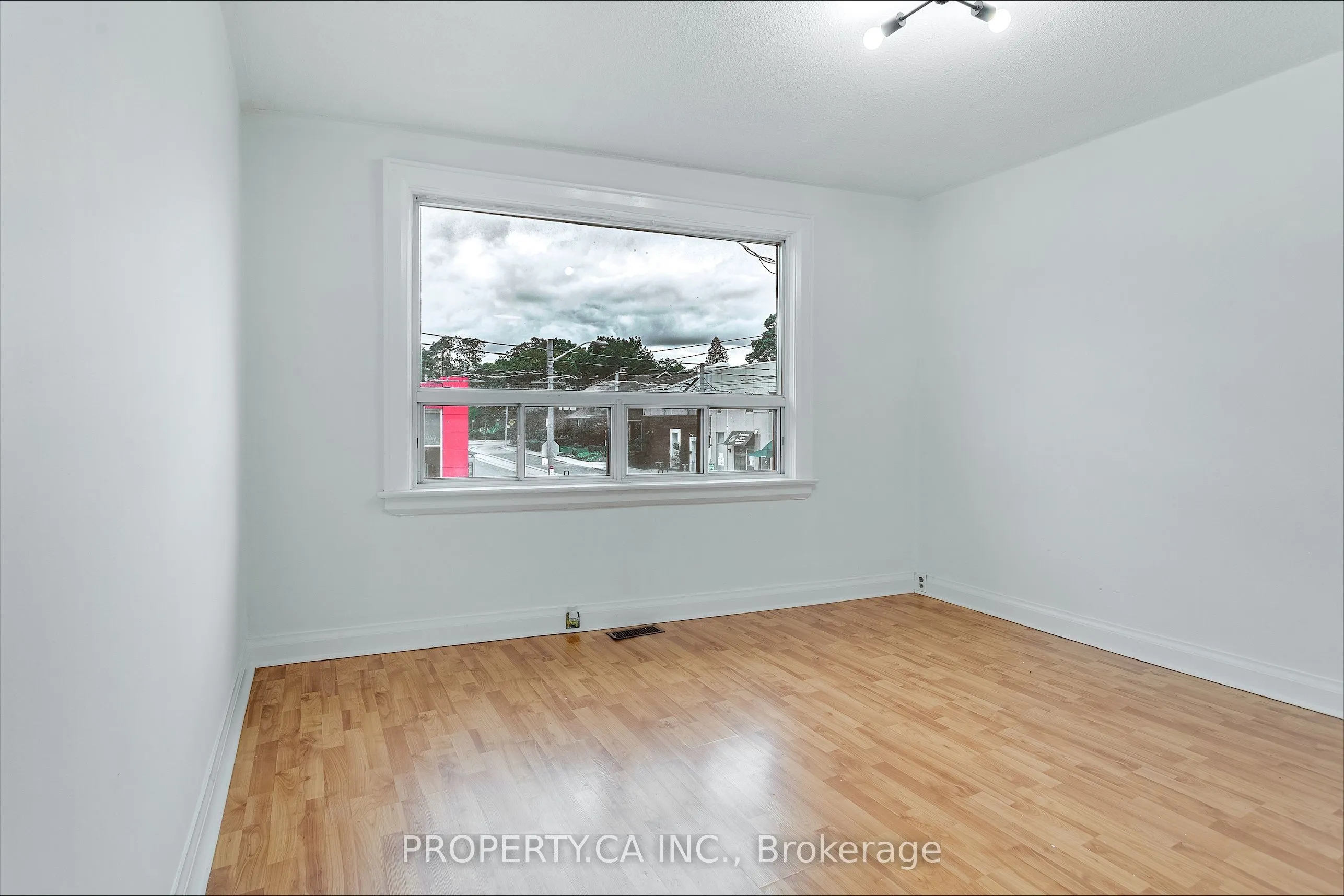 1011 Kingston Road, #2nd Flr