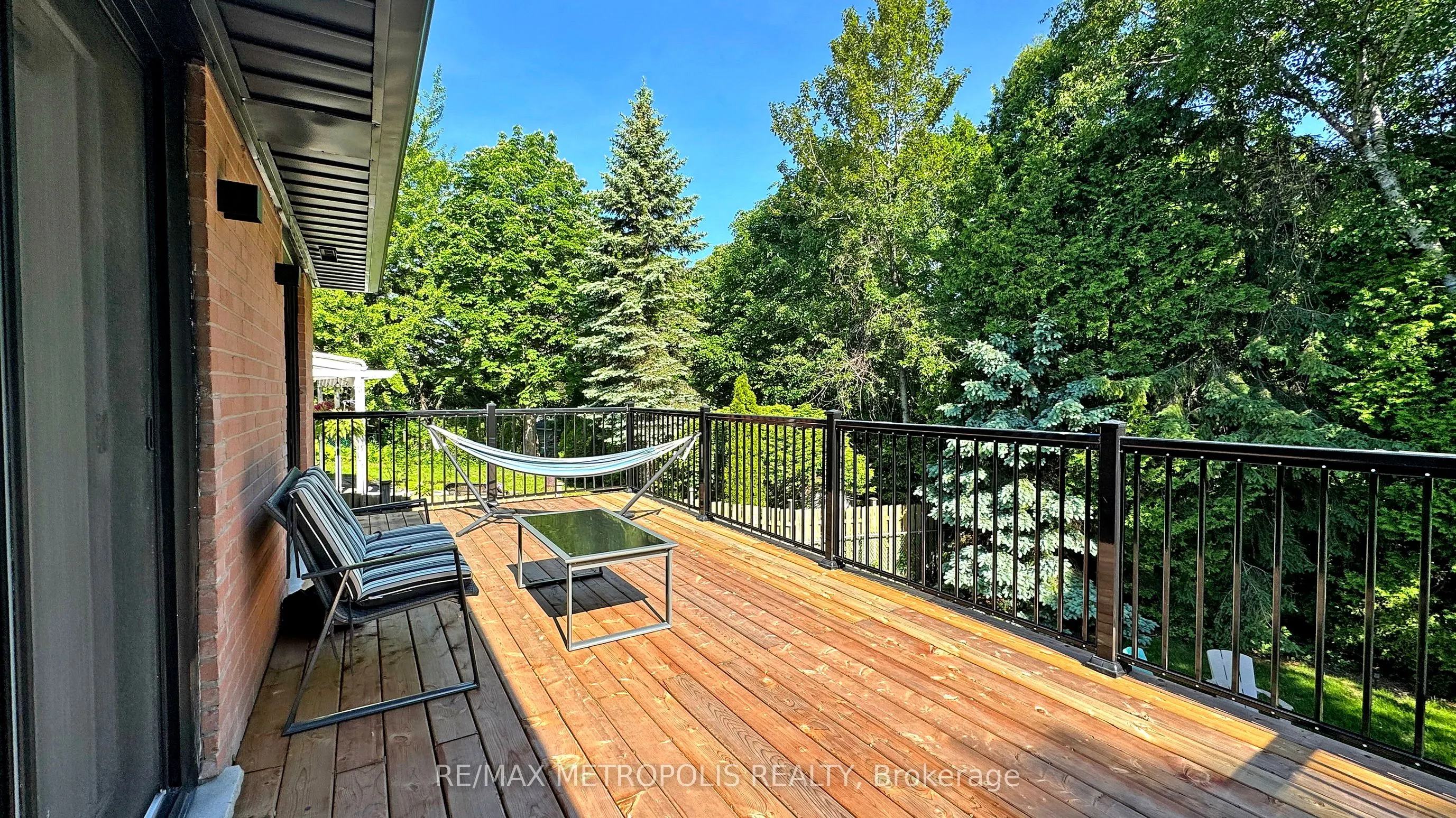 640 Lansdowne Drive