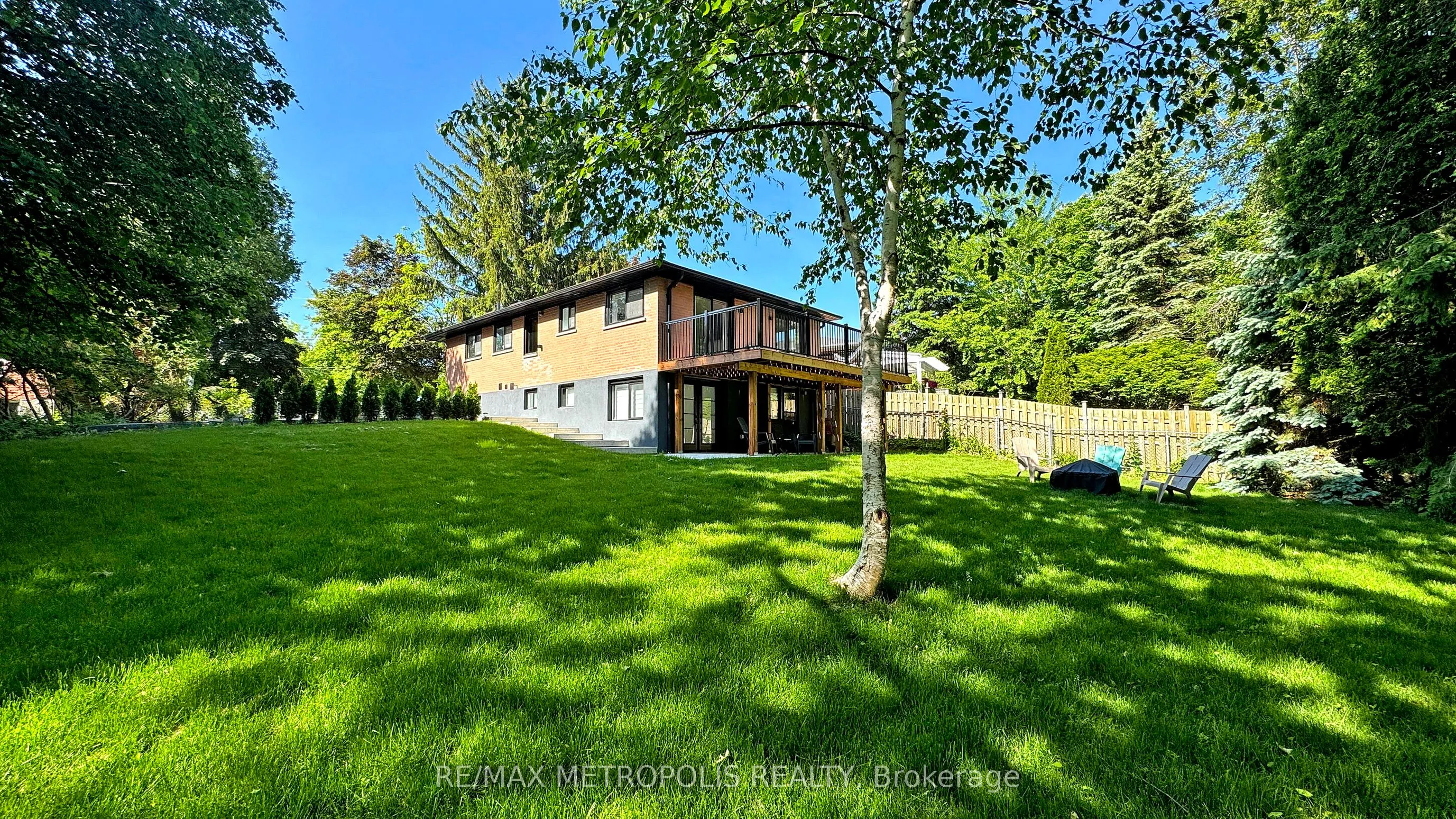 640 Lansdowne Drive