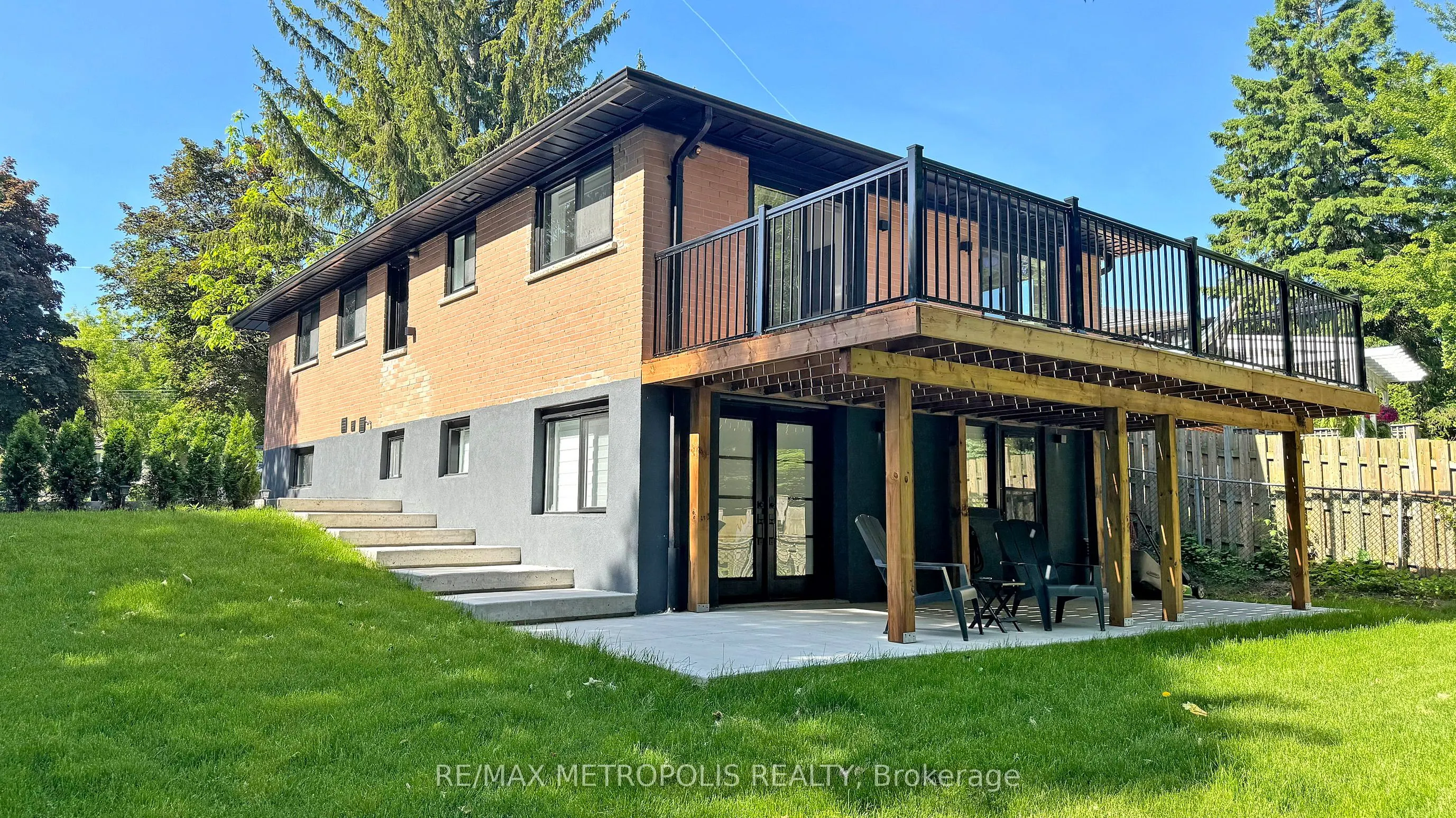 640 Lansdowne Drive