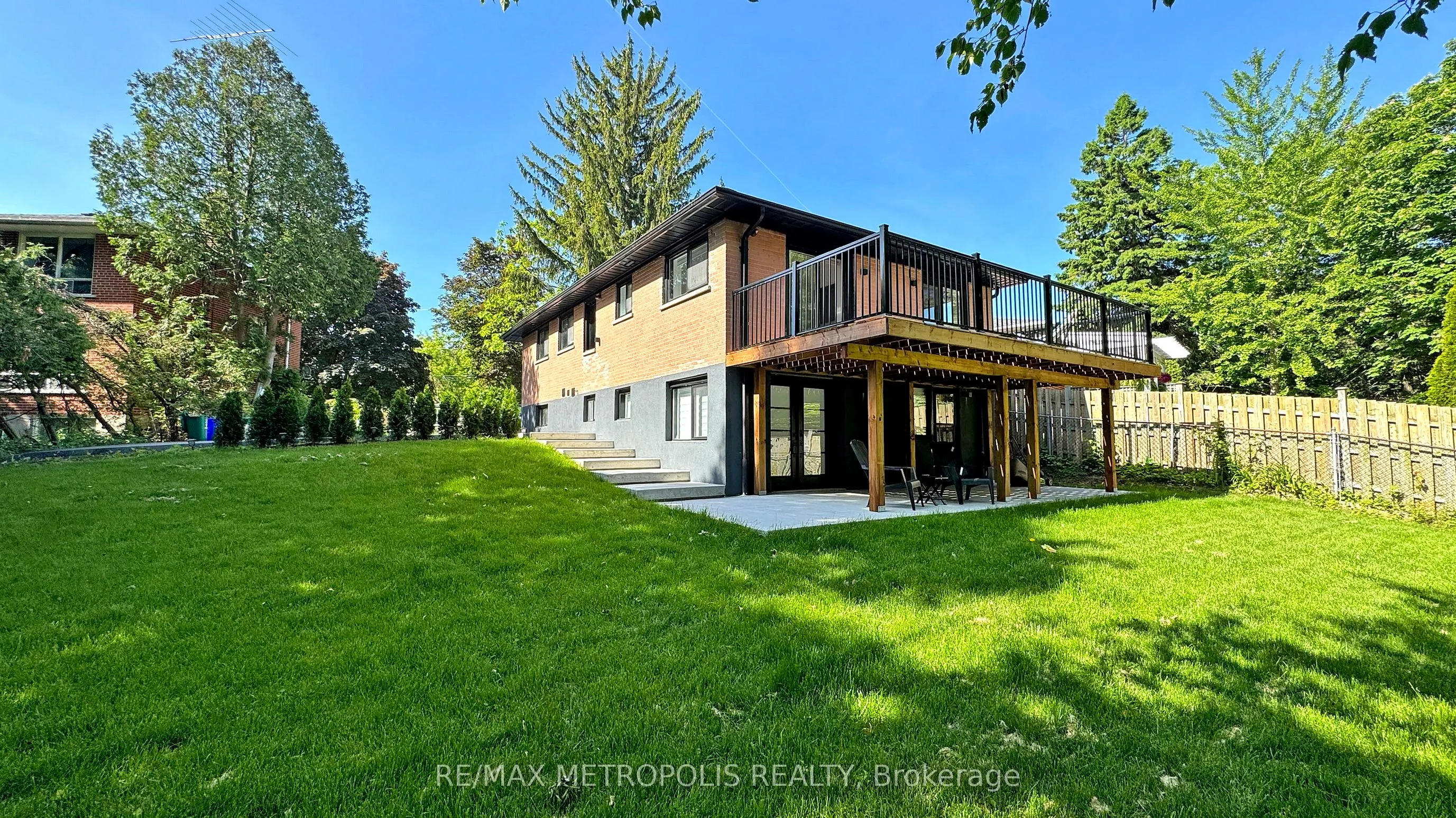 640 Lansdowne Drive