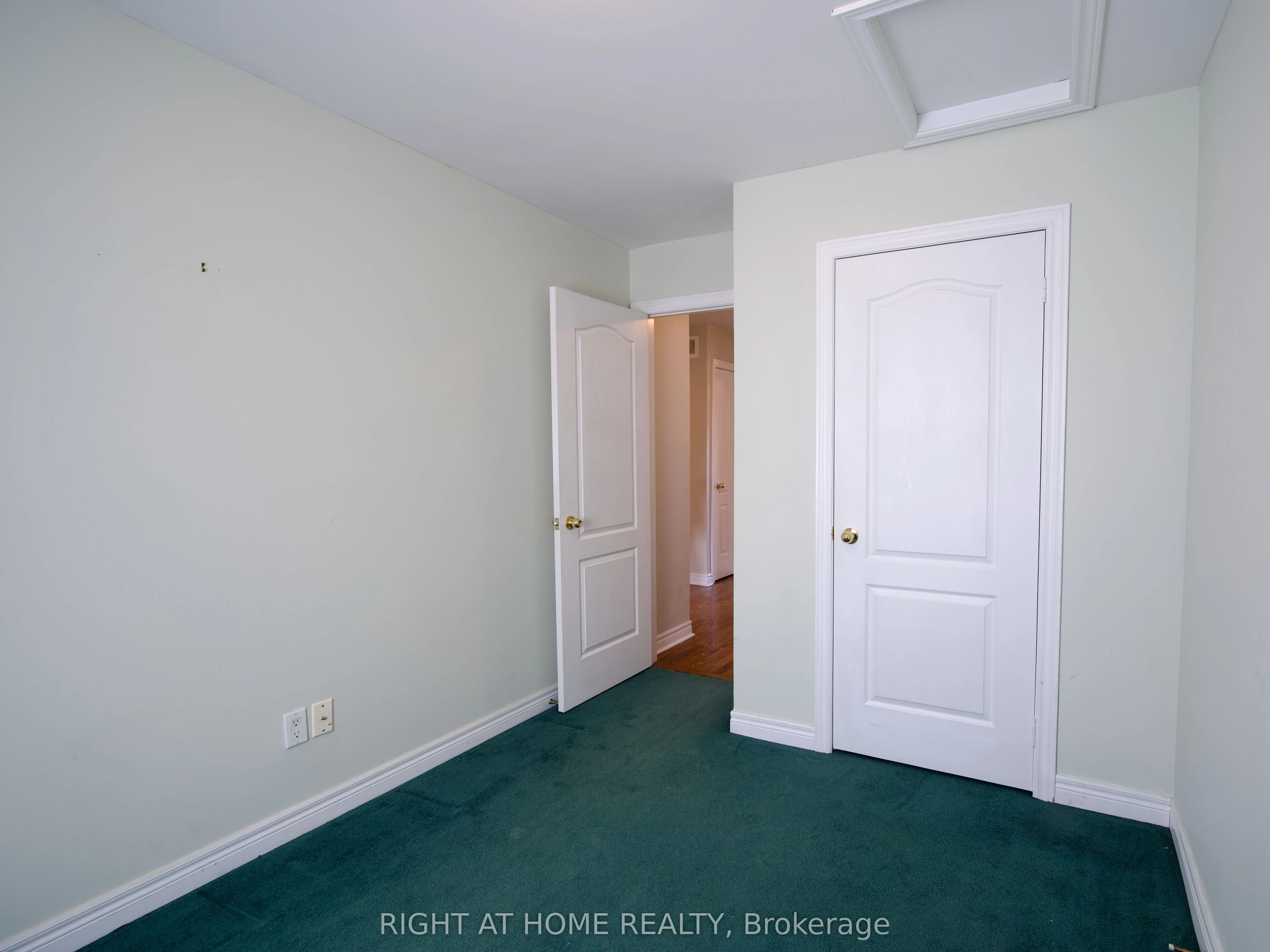 70 Guildwood Parkway, #7