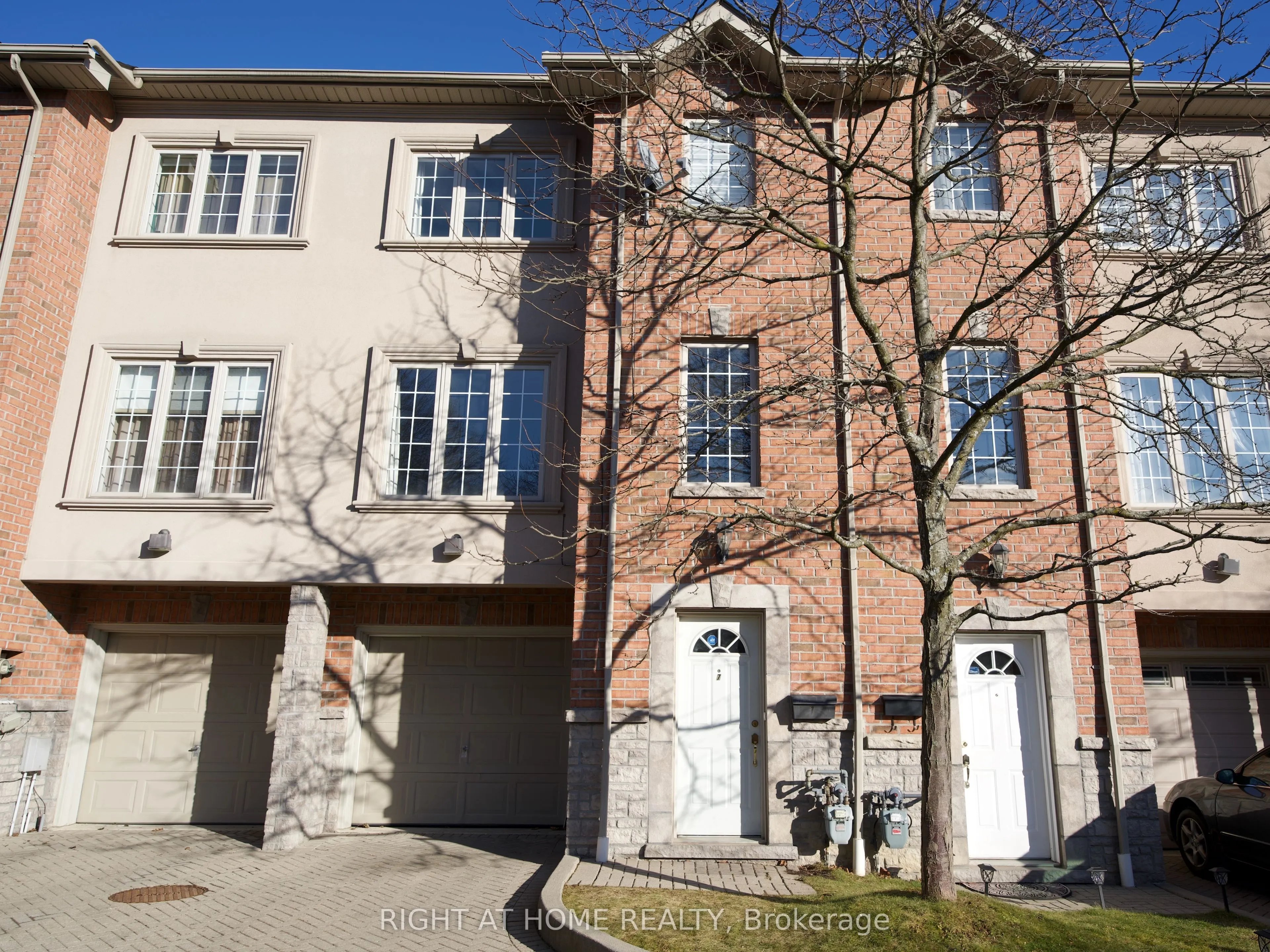 70 Guildwood Parkway, #7