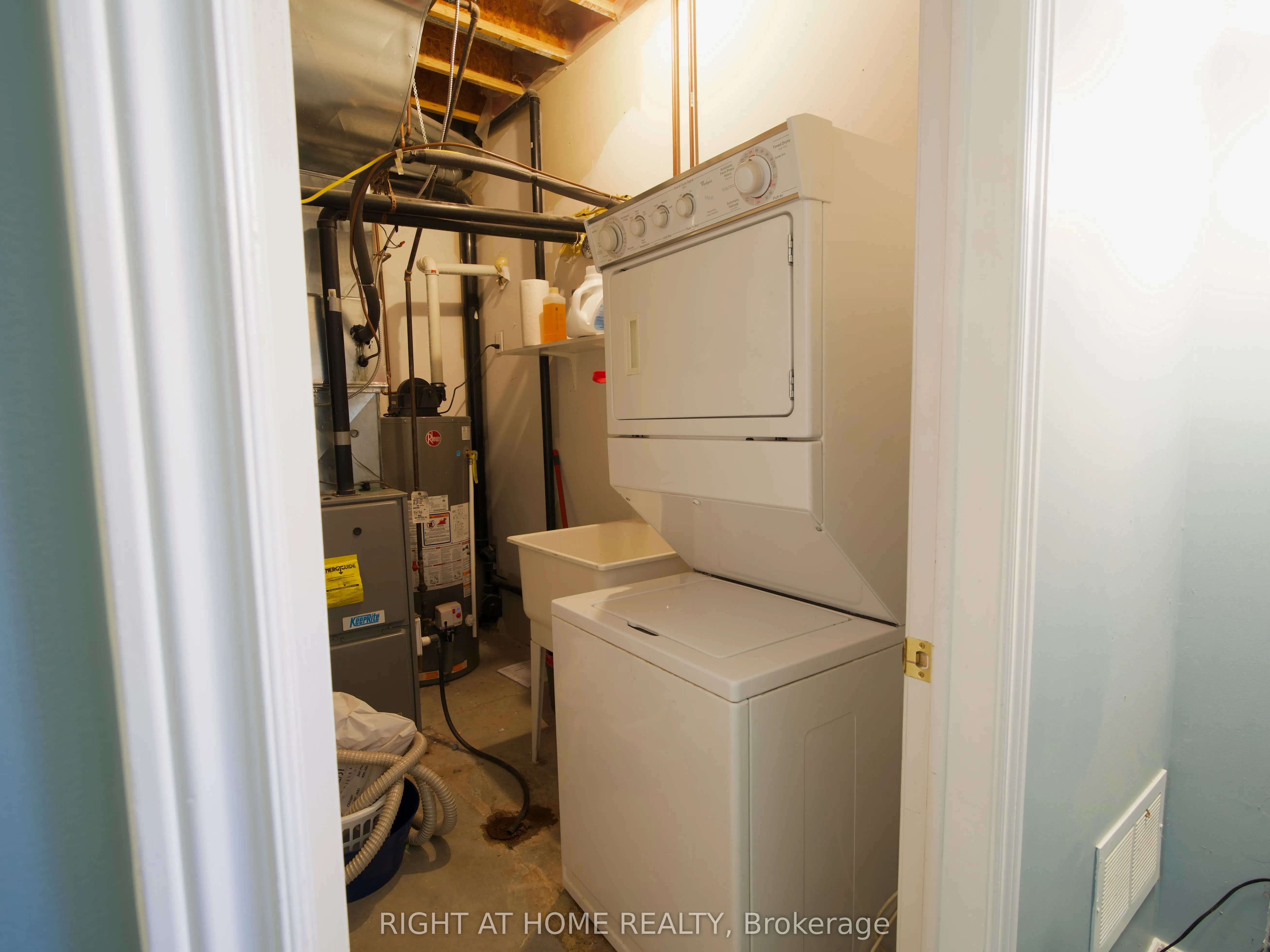 70 Guildwood Parkway, #7