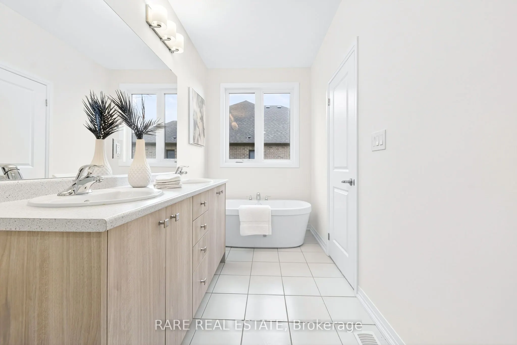 2613 Hibiscus Drive