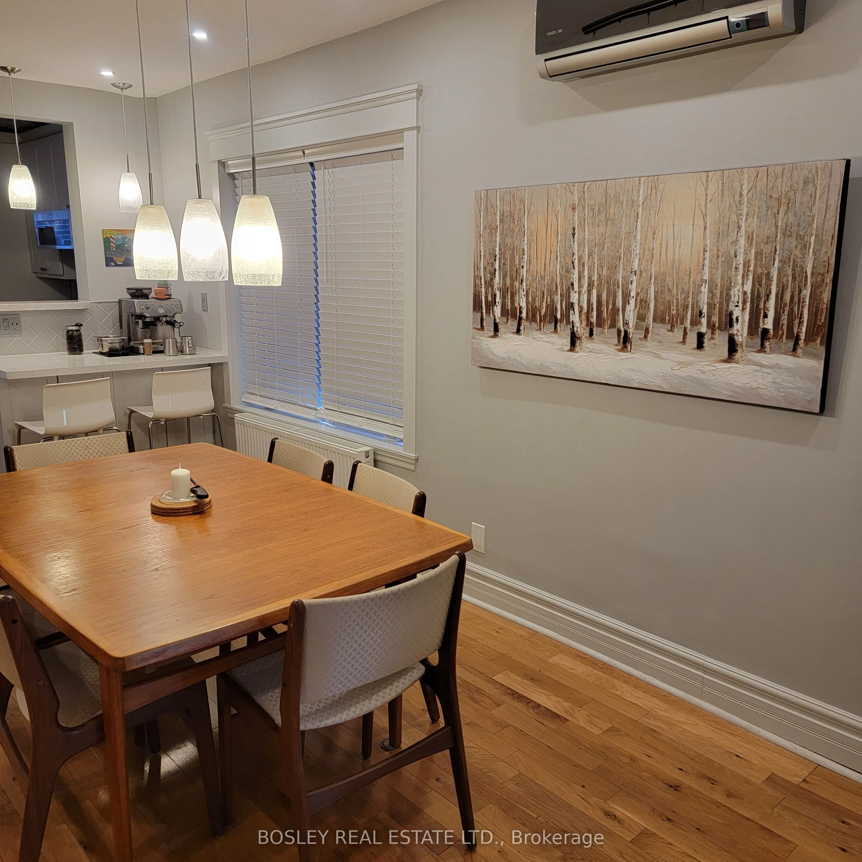 77 Linnsmore Crescent, #Main / 2nd