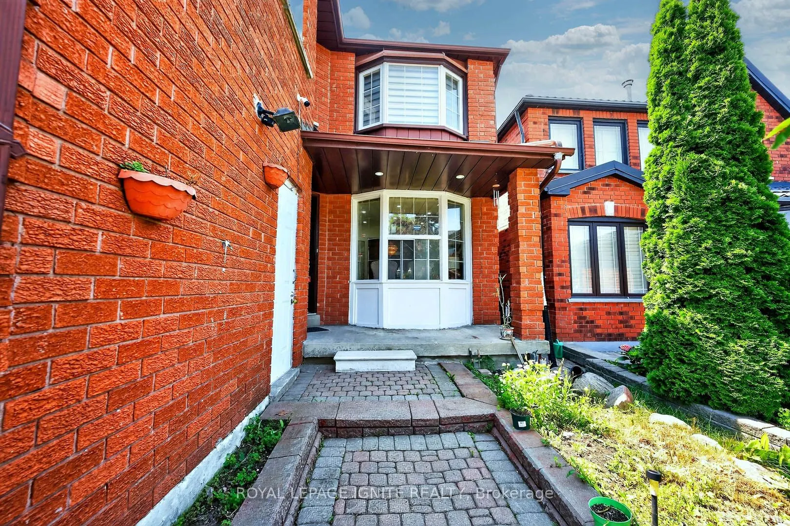 120 Littles Road