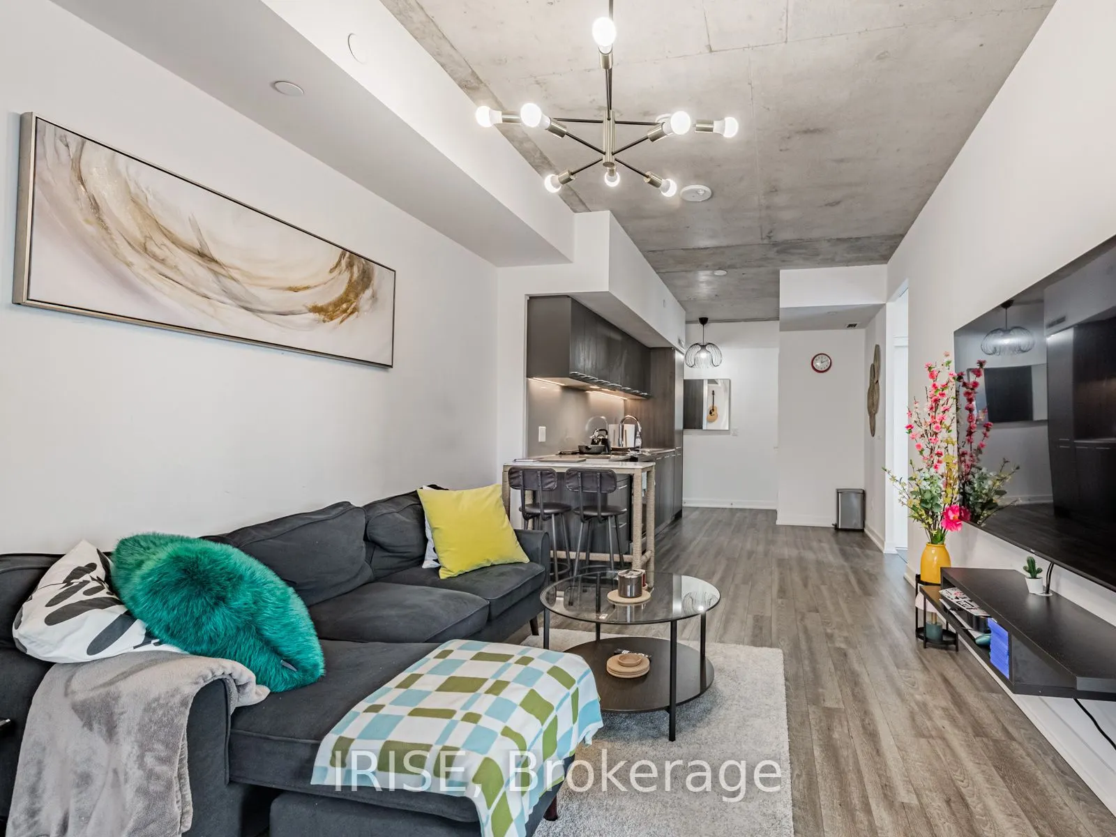 45 Baseball Place, #502