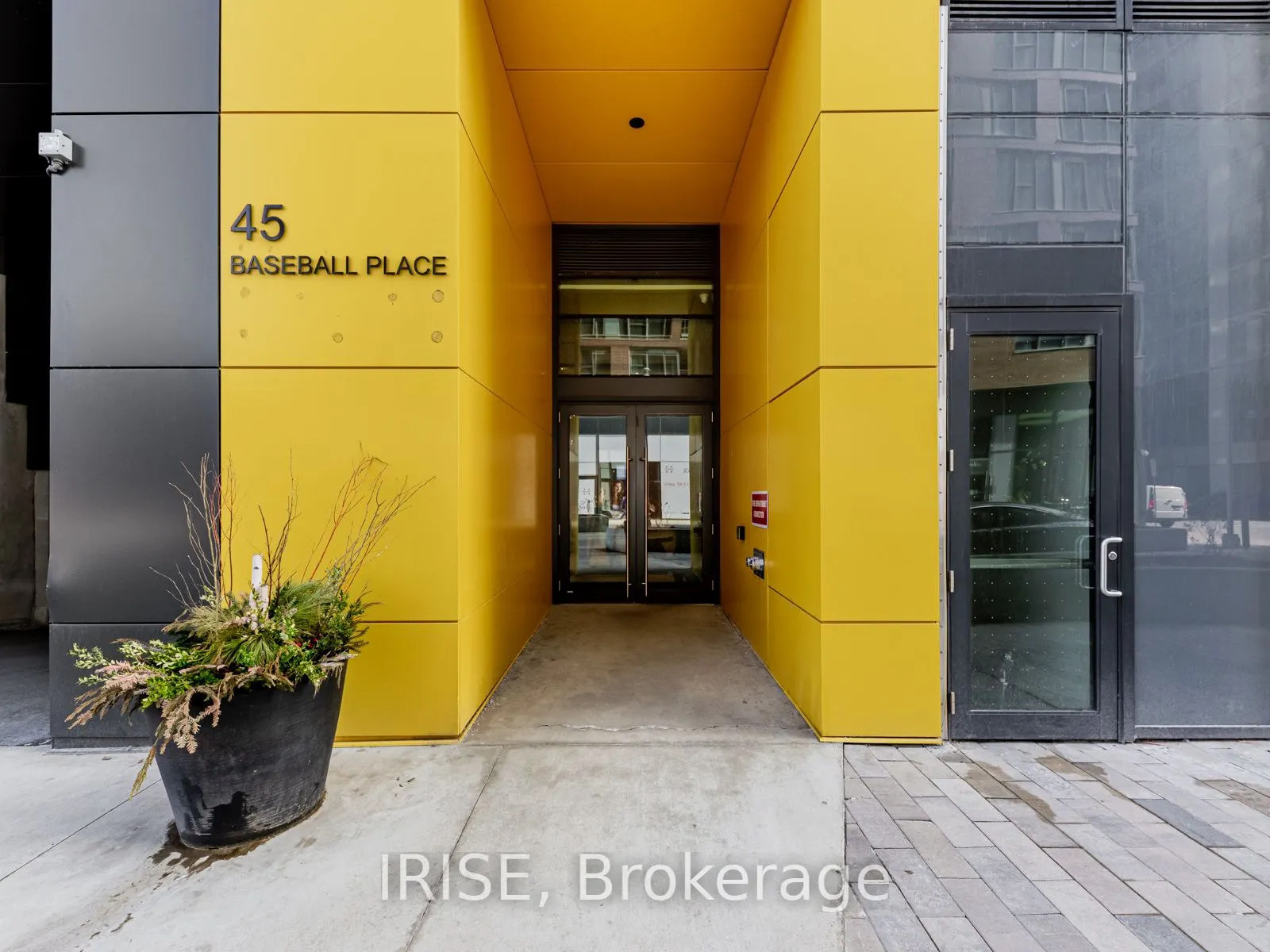 45 Baseball Place, #502
