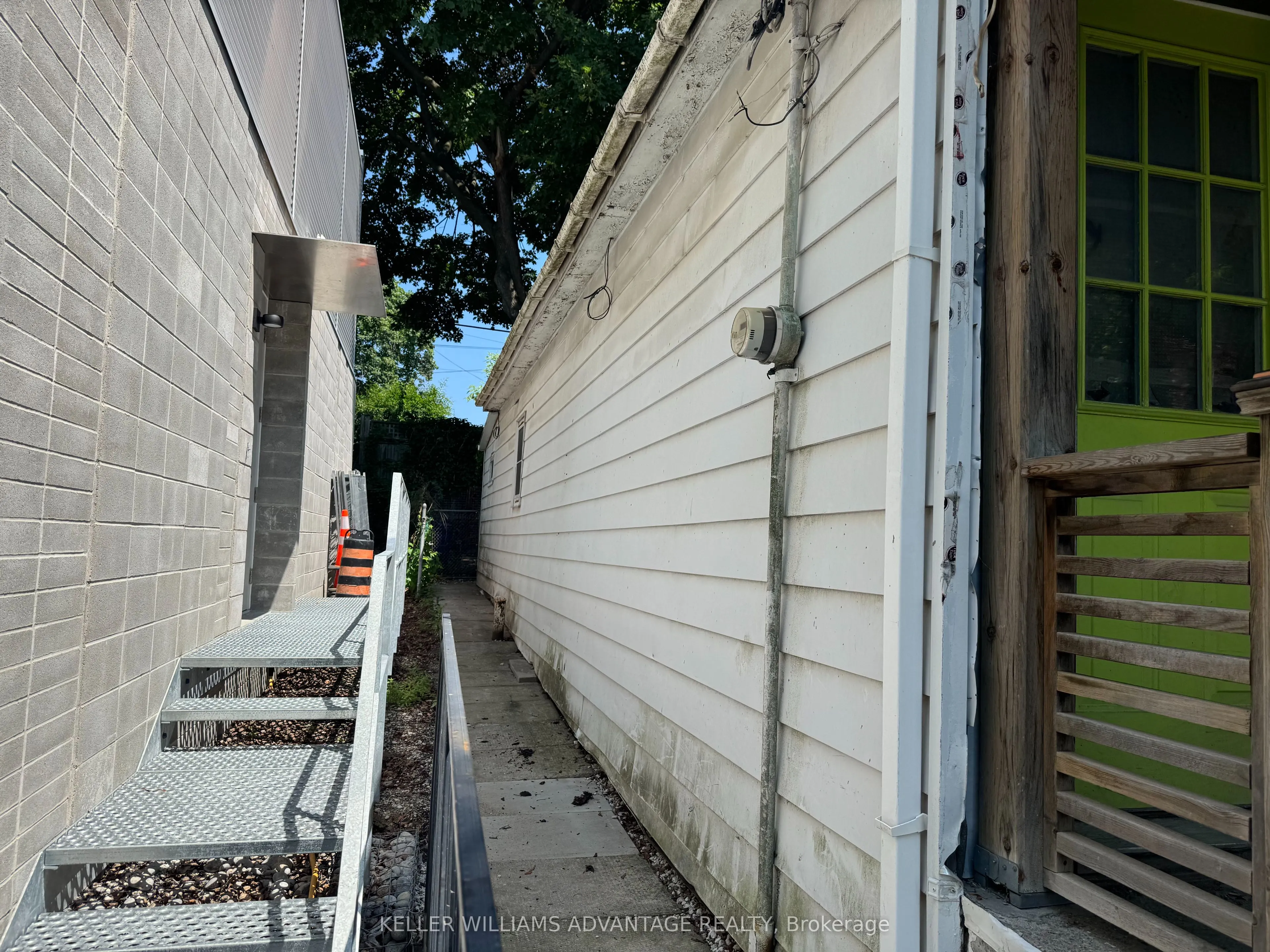 587 Craven Road