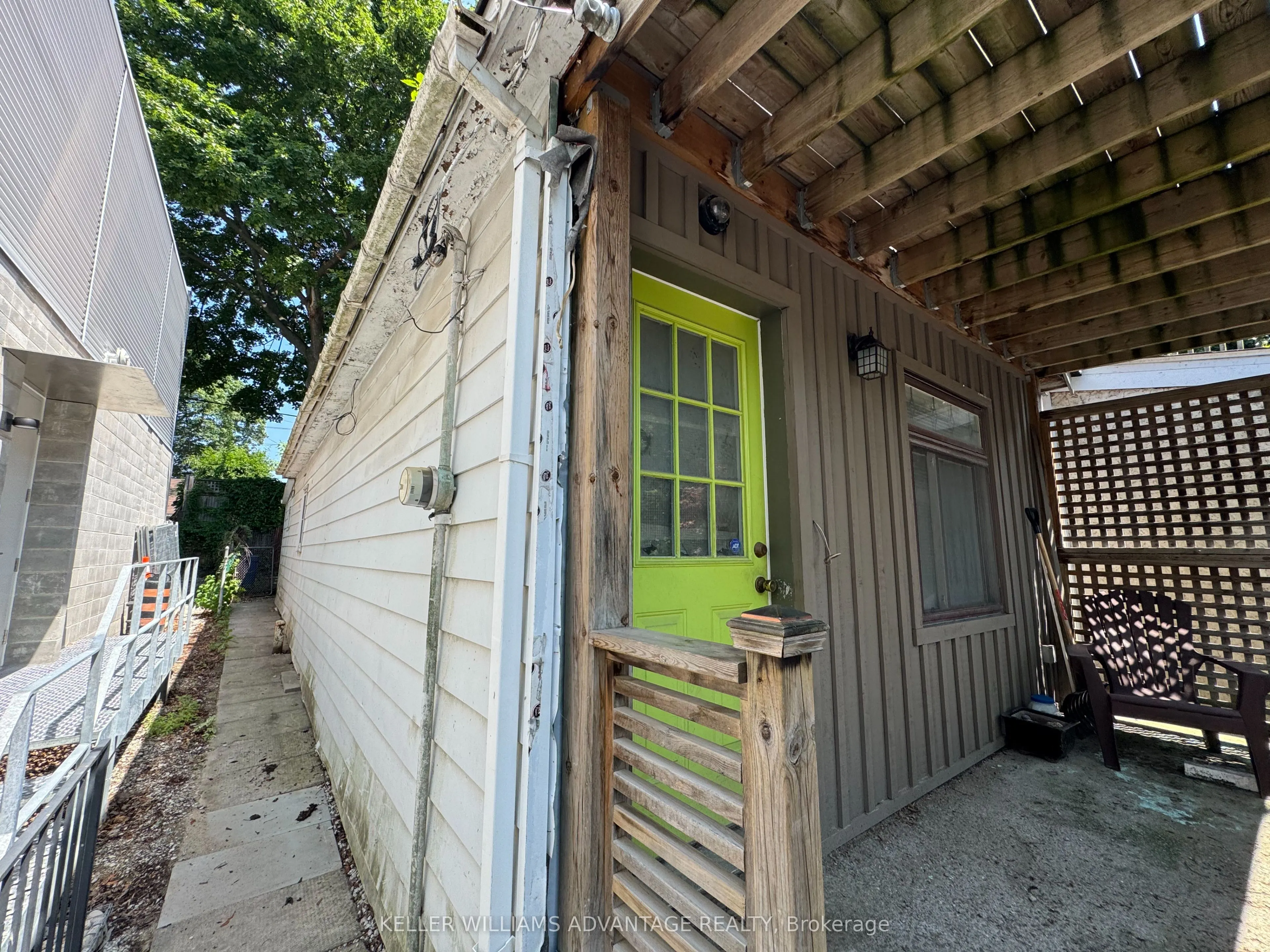 587 Craven Road