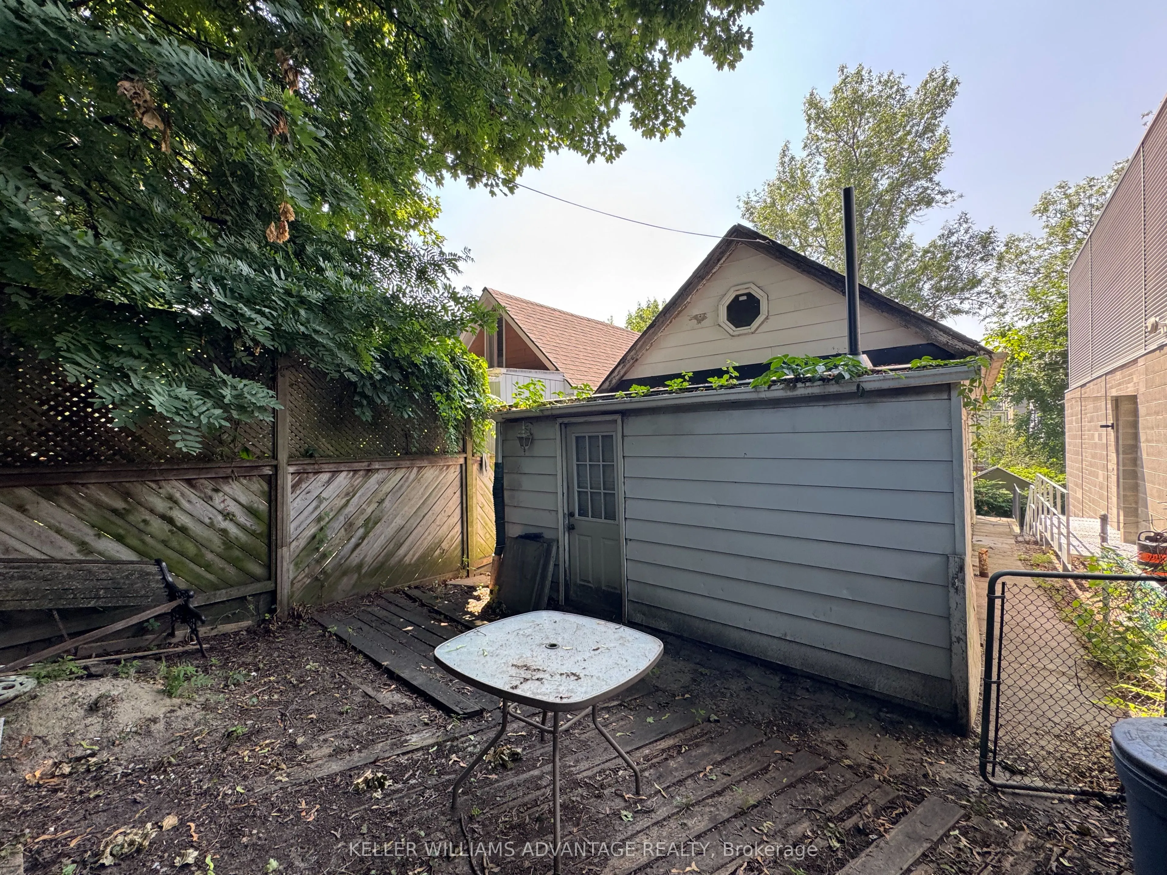 587 Craven Road
