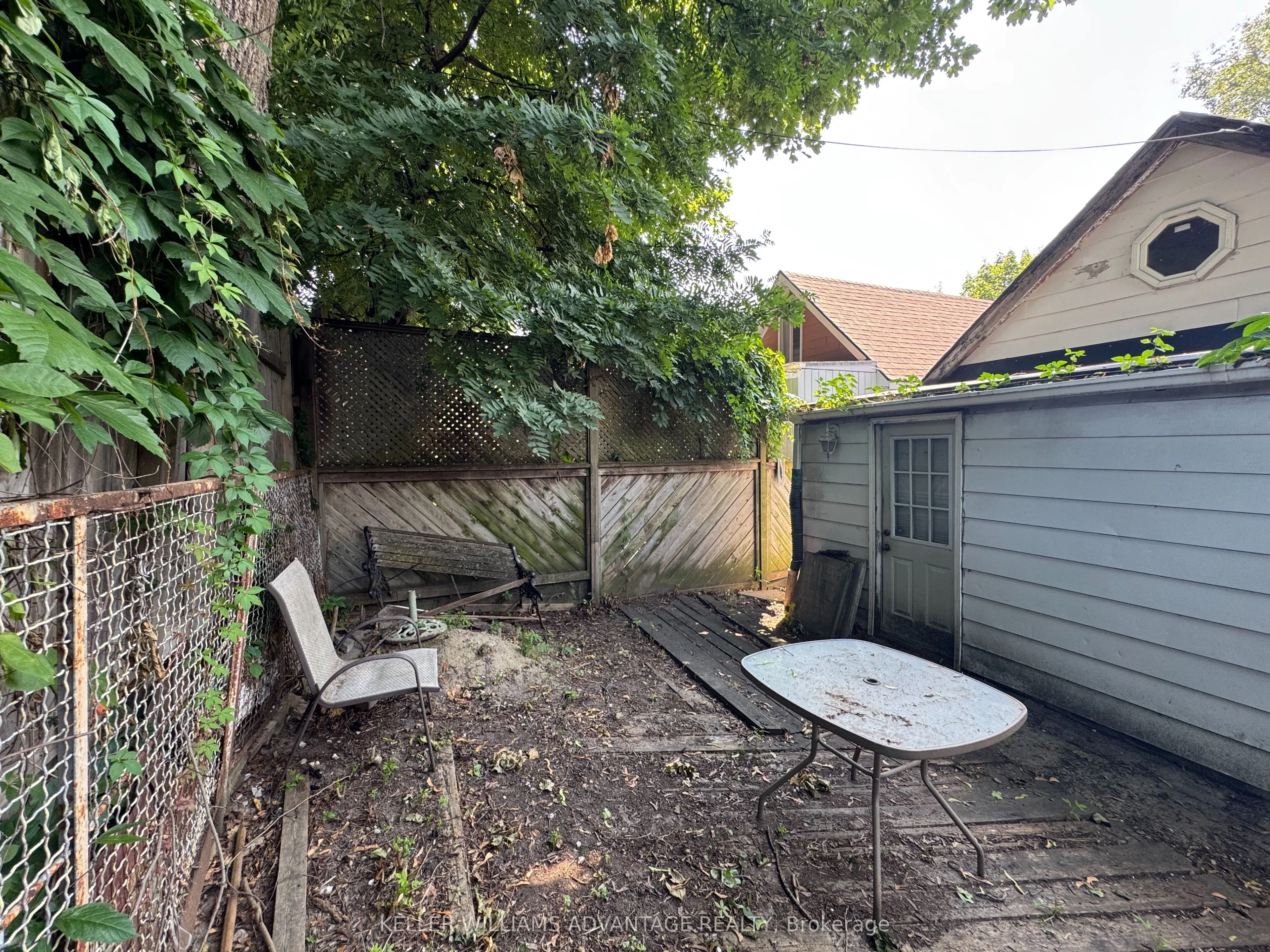 587 Craven Road