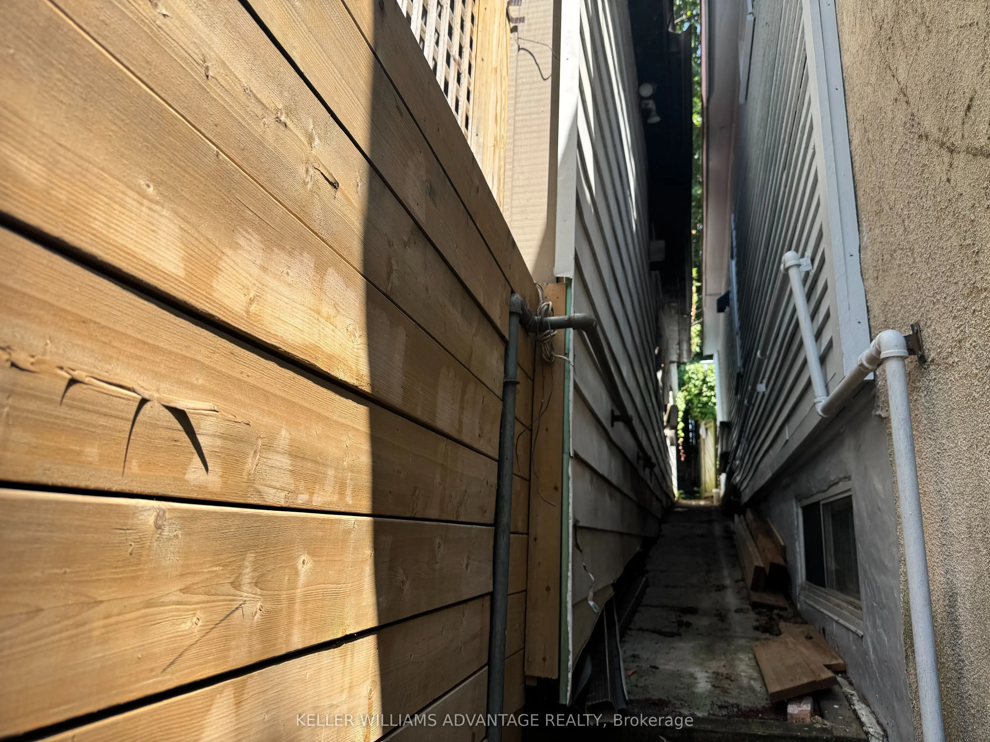 587 Craven Road