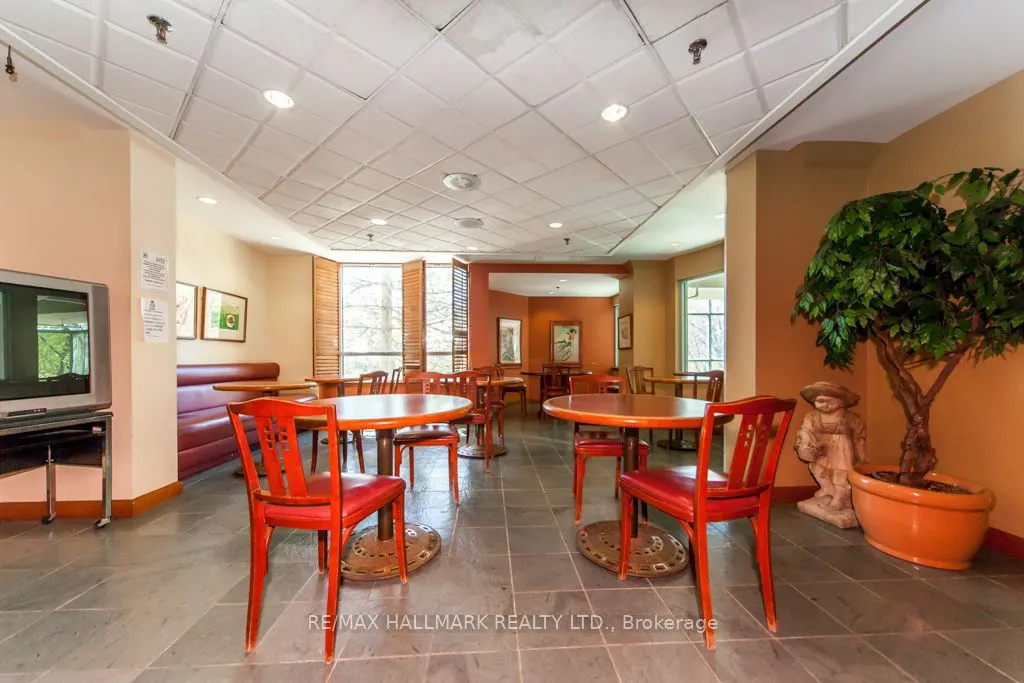 68 Corporate Drive, #2731