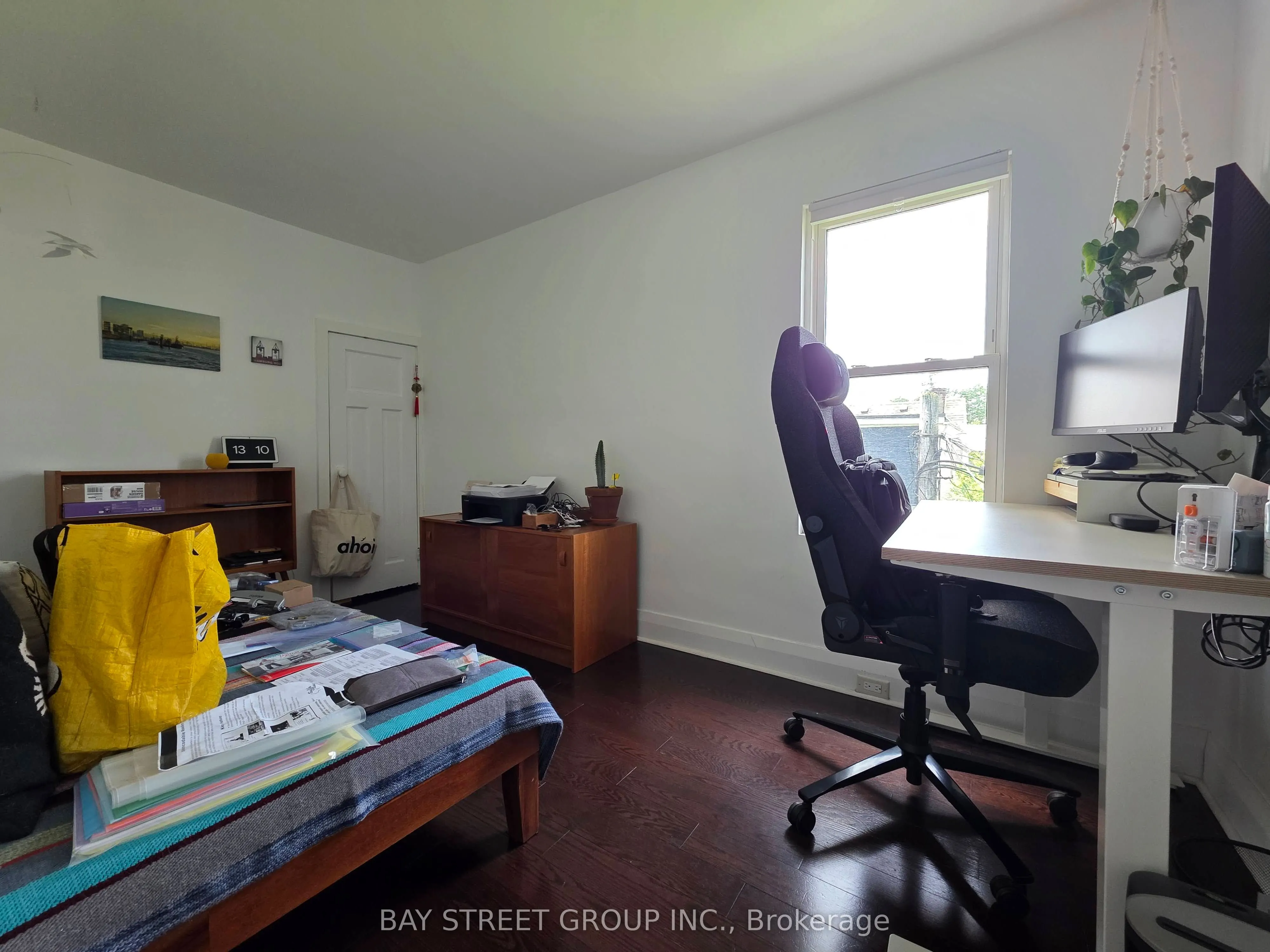 76 Milverton Boulevard