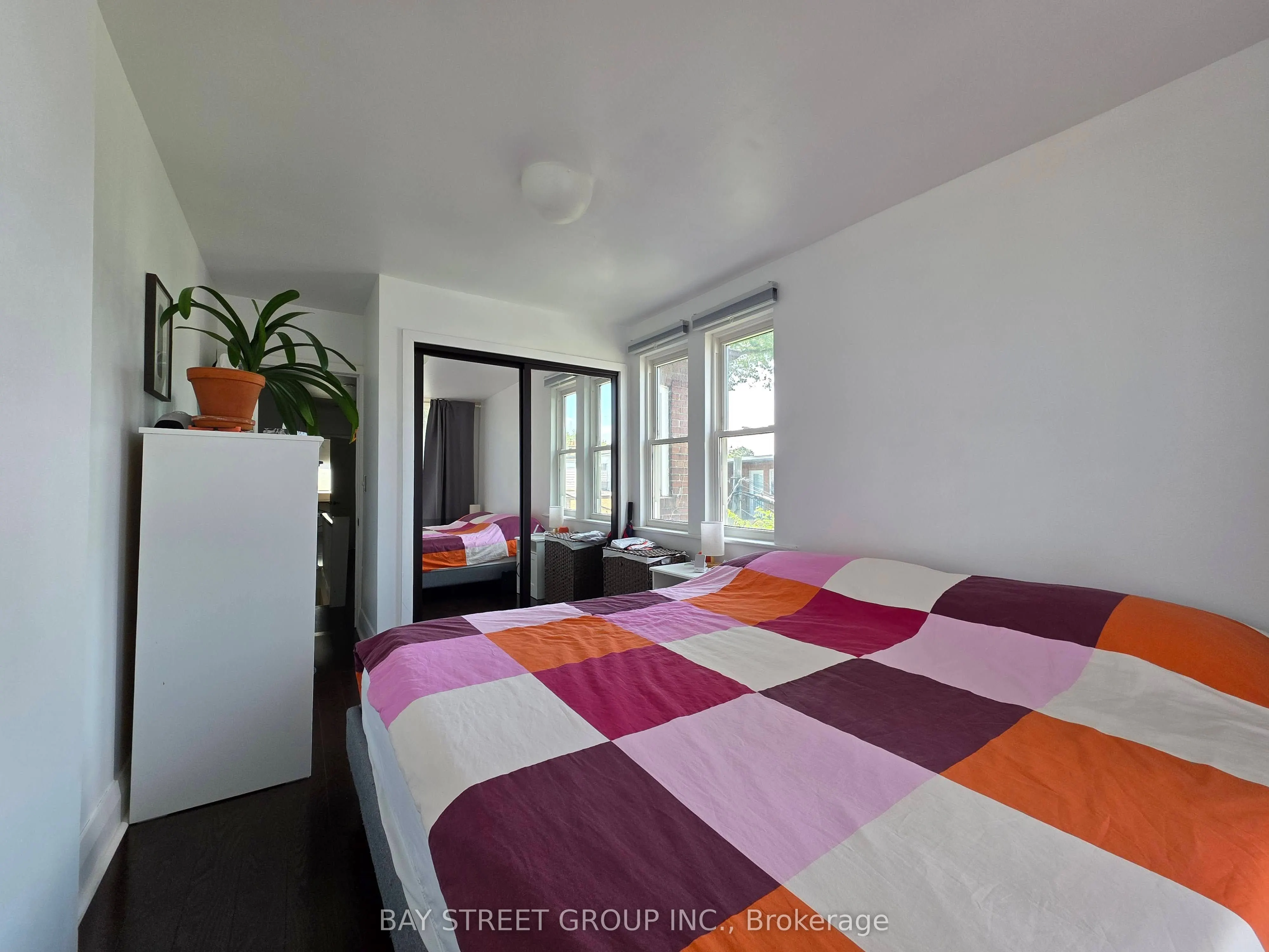 76 Milverton Boulevard