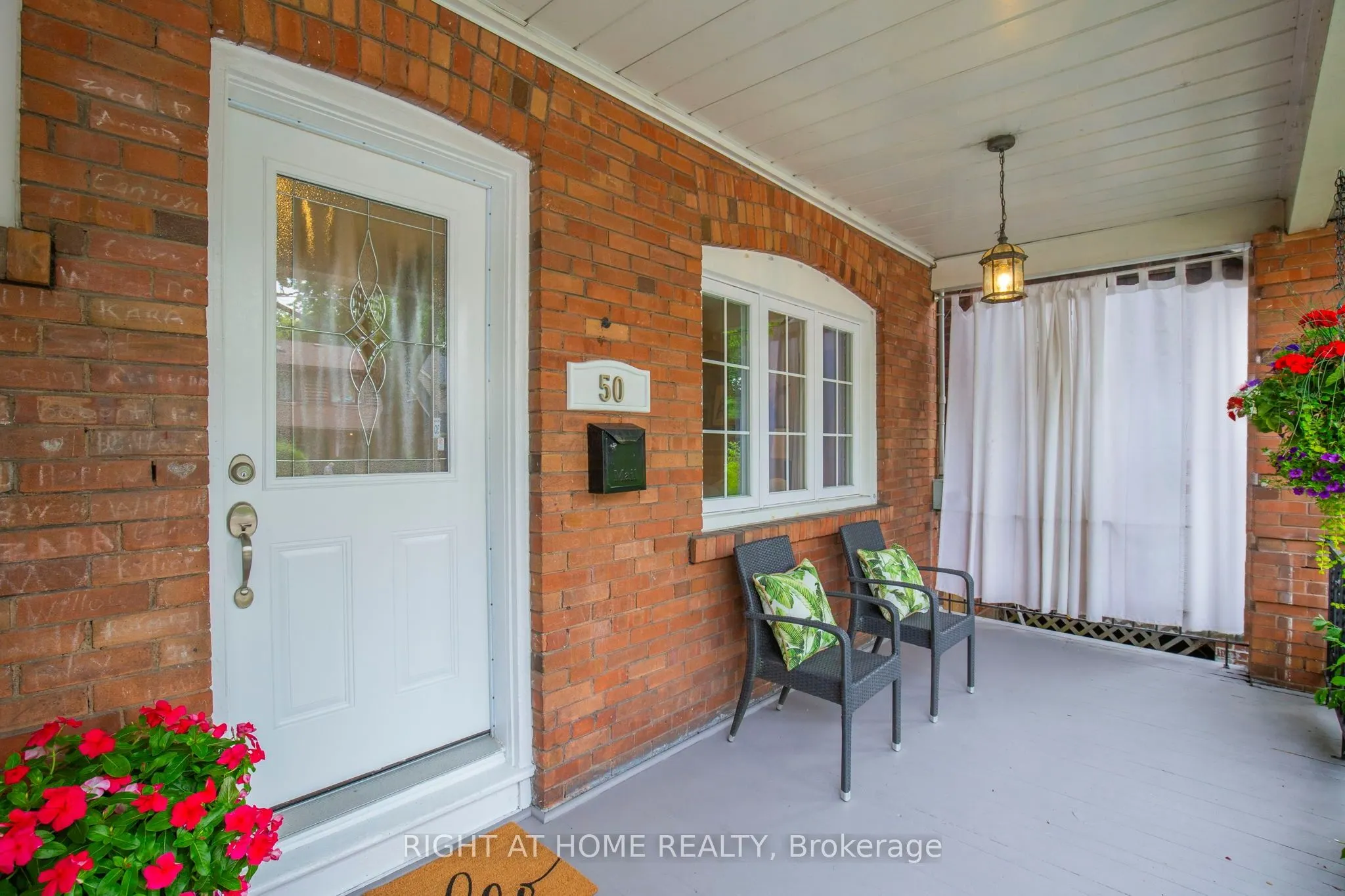 50 Iona Avenue