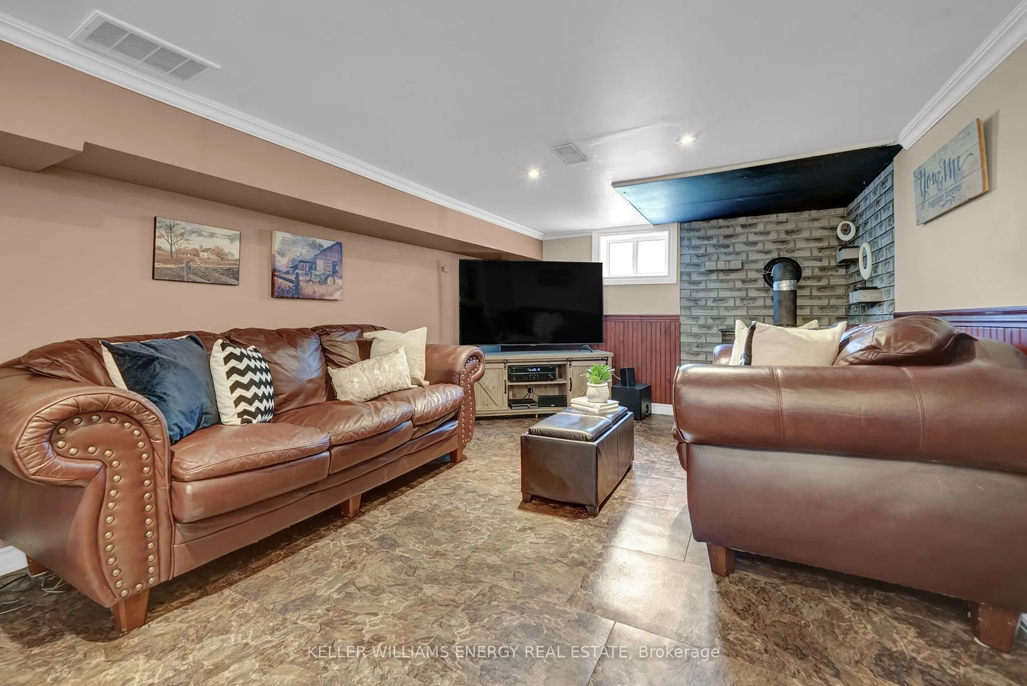 1725 Brownsville Road