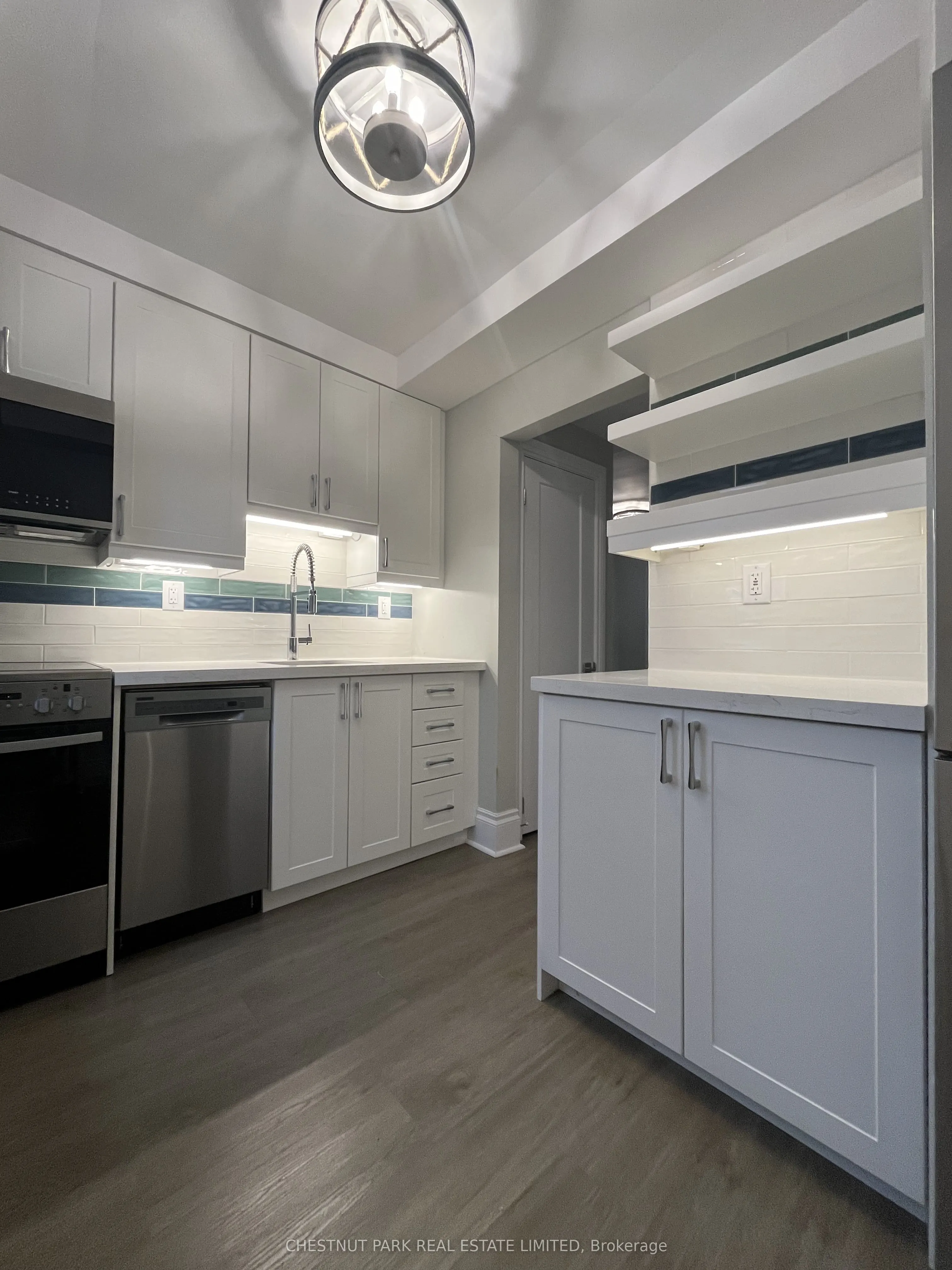 5 Kingswood Road, #Upper