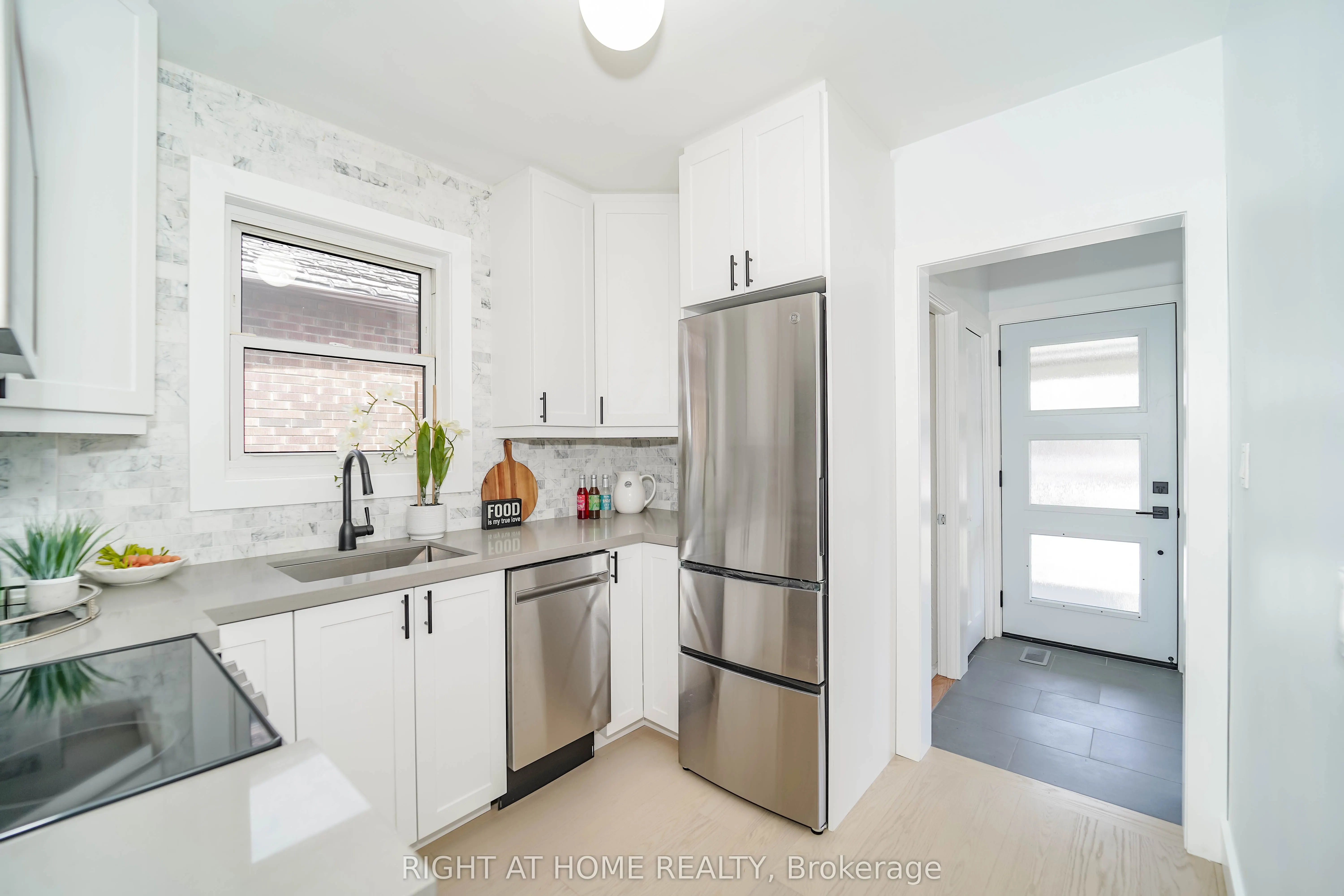 1360 Woodbine Avenue