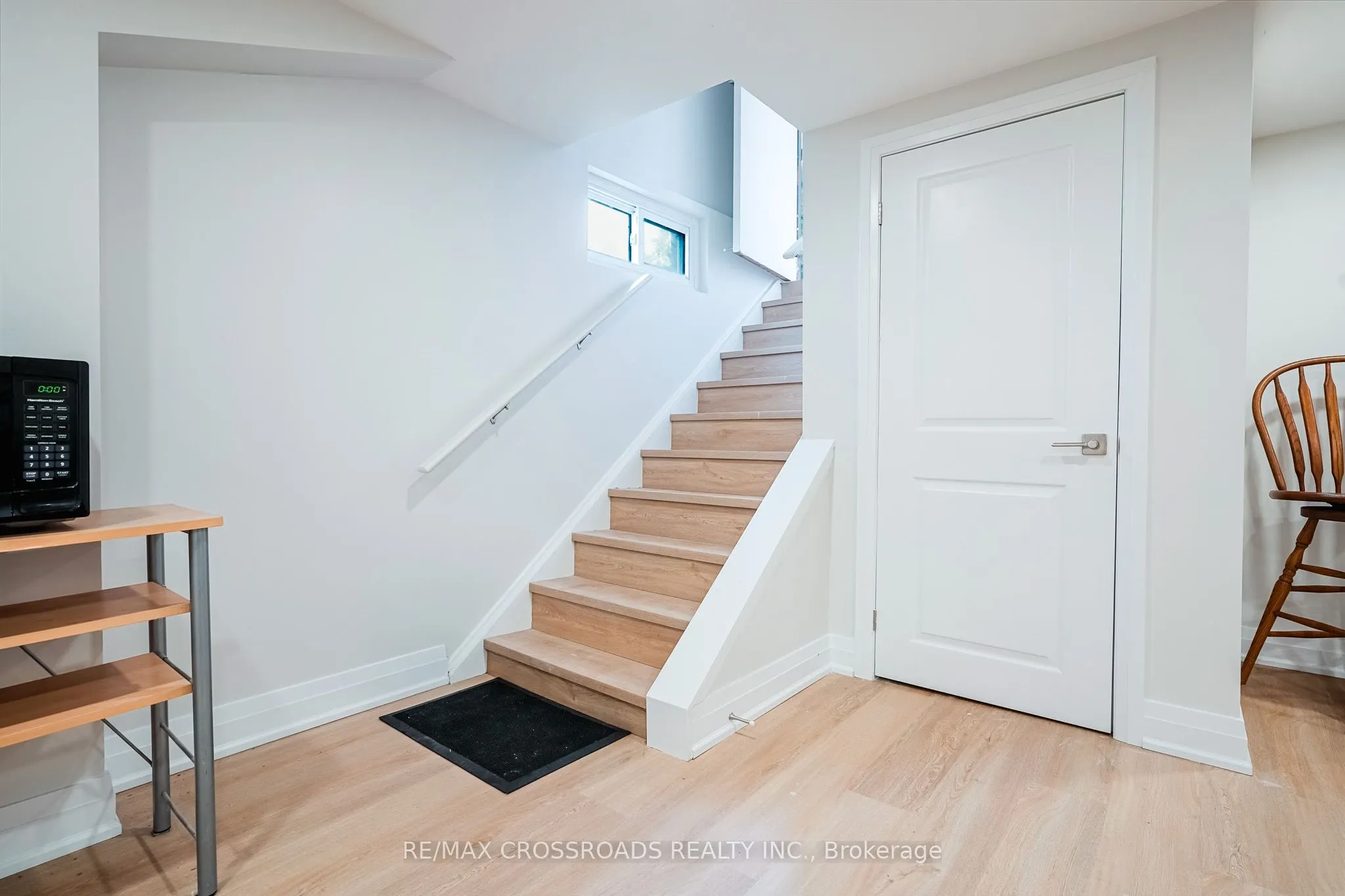 2292 Baseline Road W