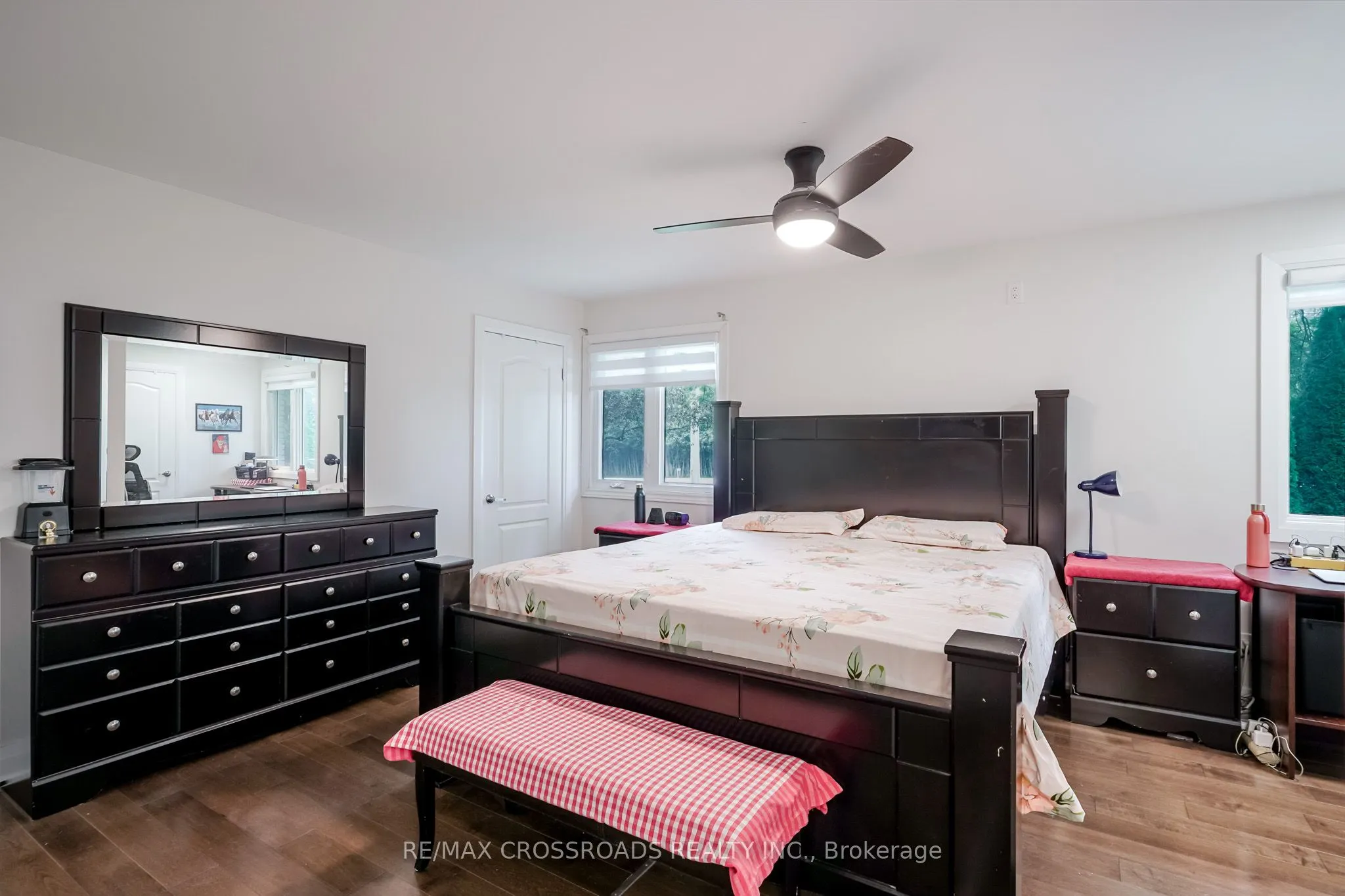 2292 Baseline Road W