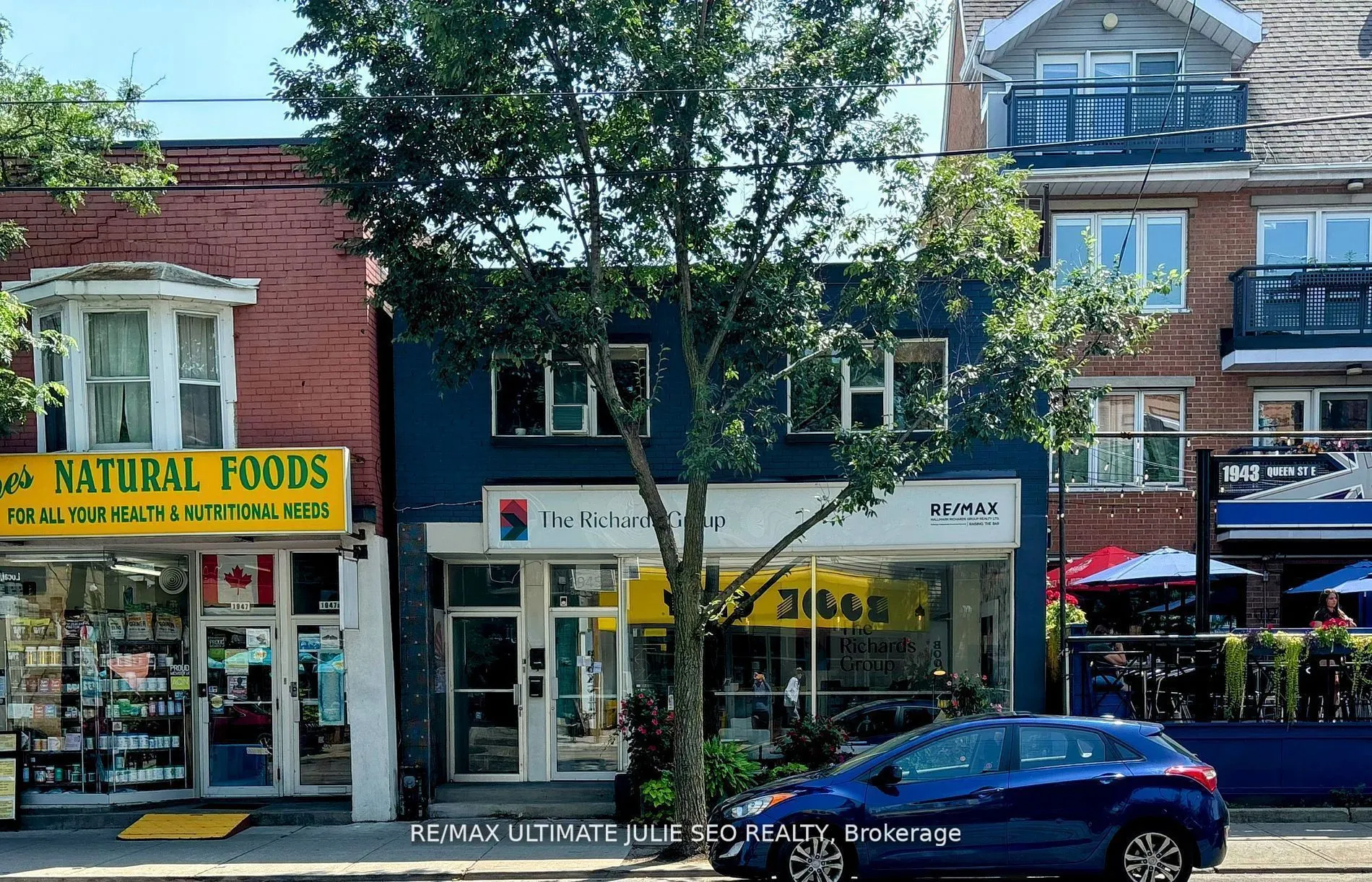 1945 Queen Street E