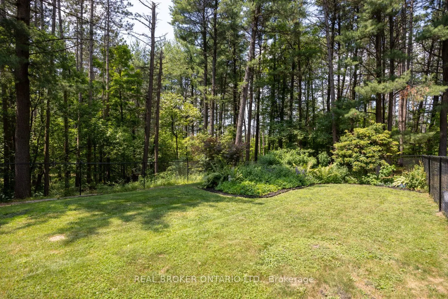 25 Sumac Road