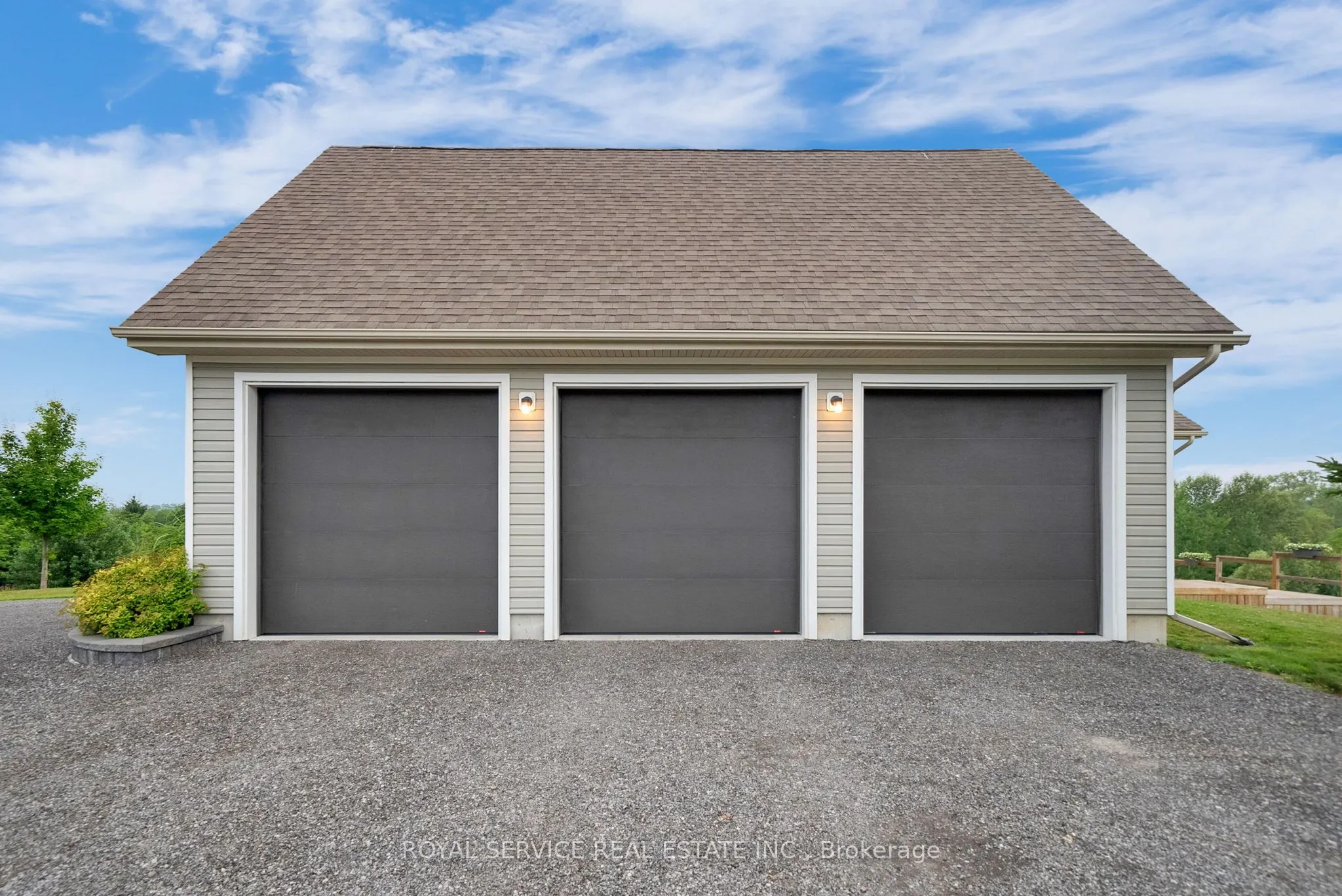 2160 Regional Road 3 Road