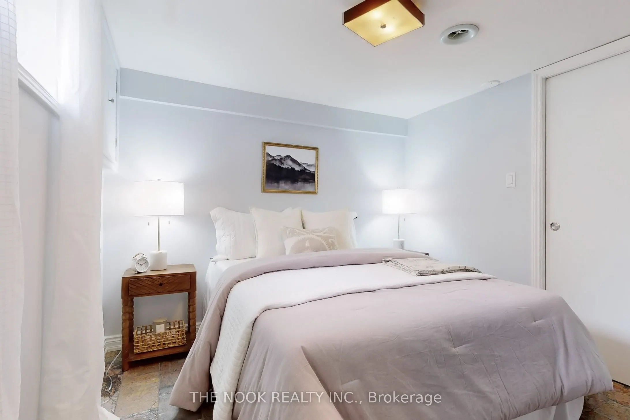 15217 Old Simcoe Street