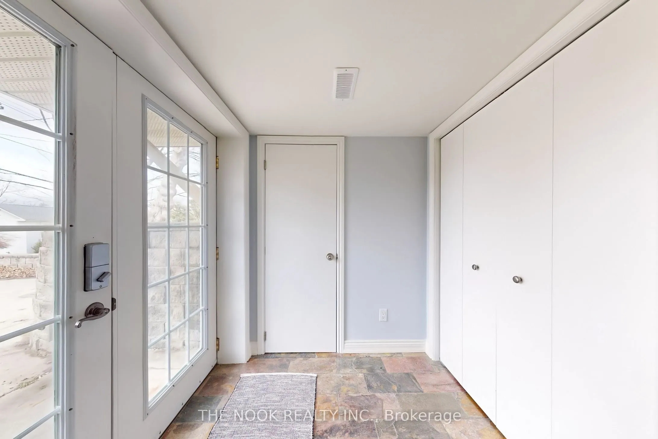 15217 Old Simcoe Street
