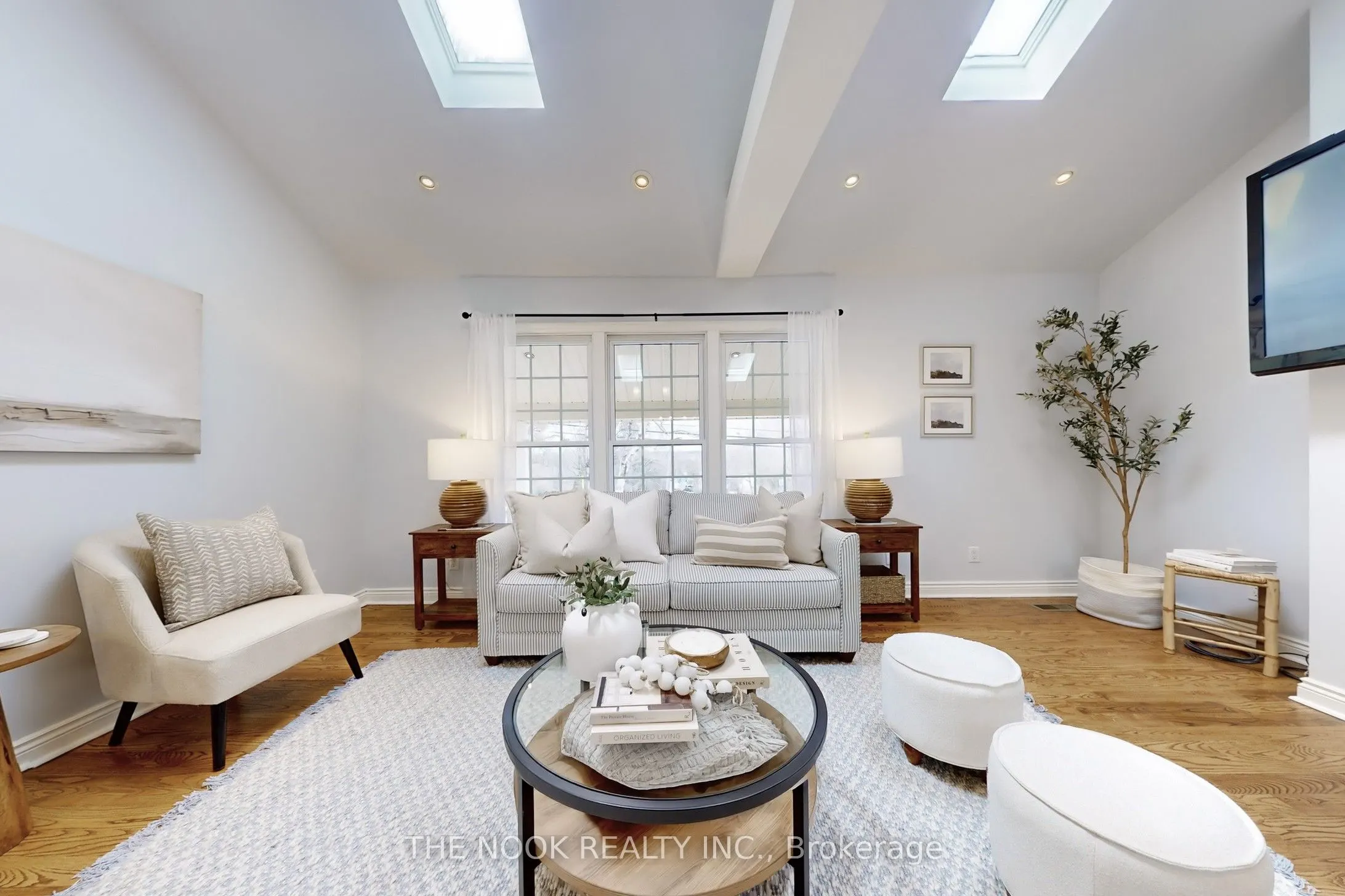 15217 Old Simcoe Street