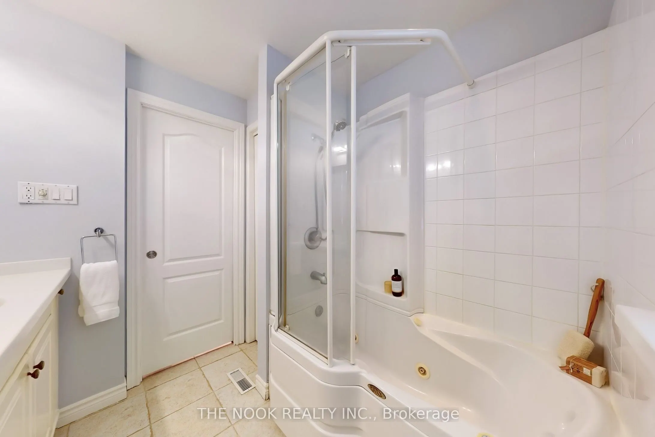 15217 Old Simcoe Street