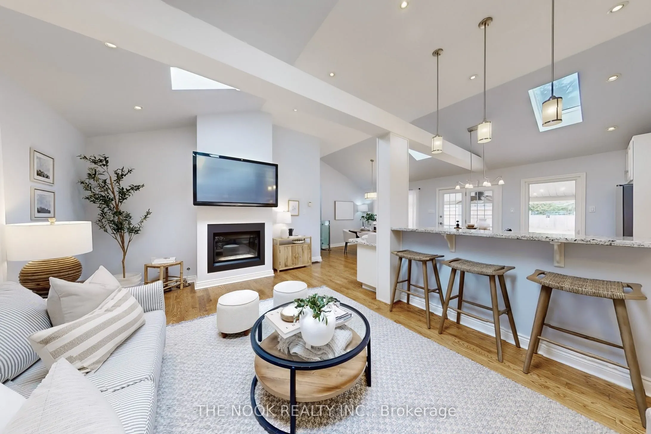 15217 Old Simcoe Street
