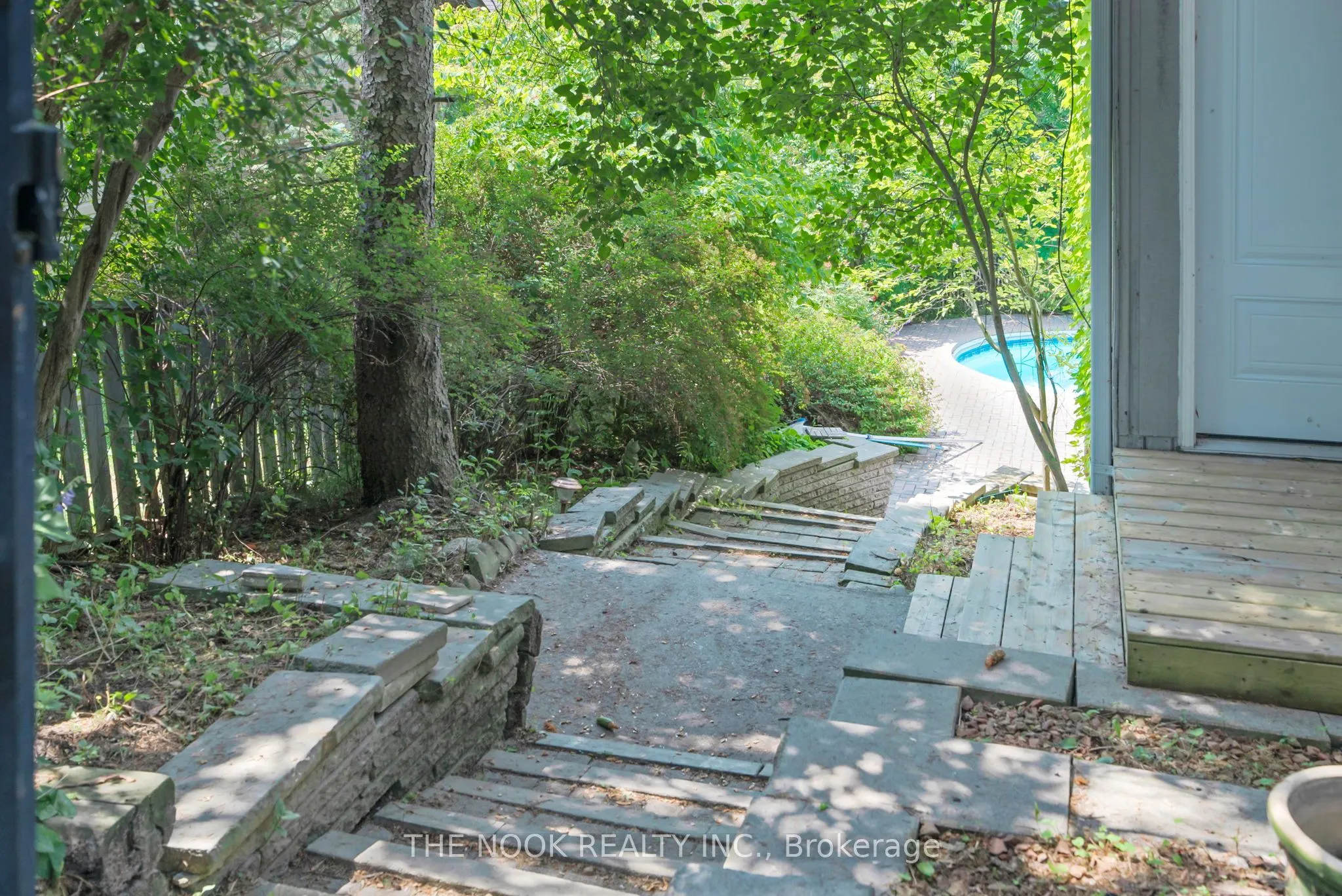 385 Fralicks Beach Road
