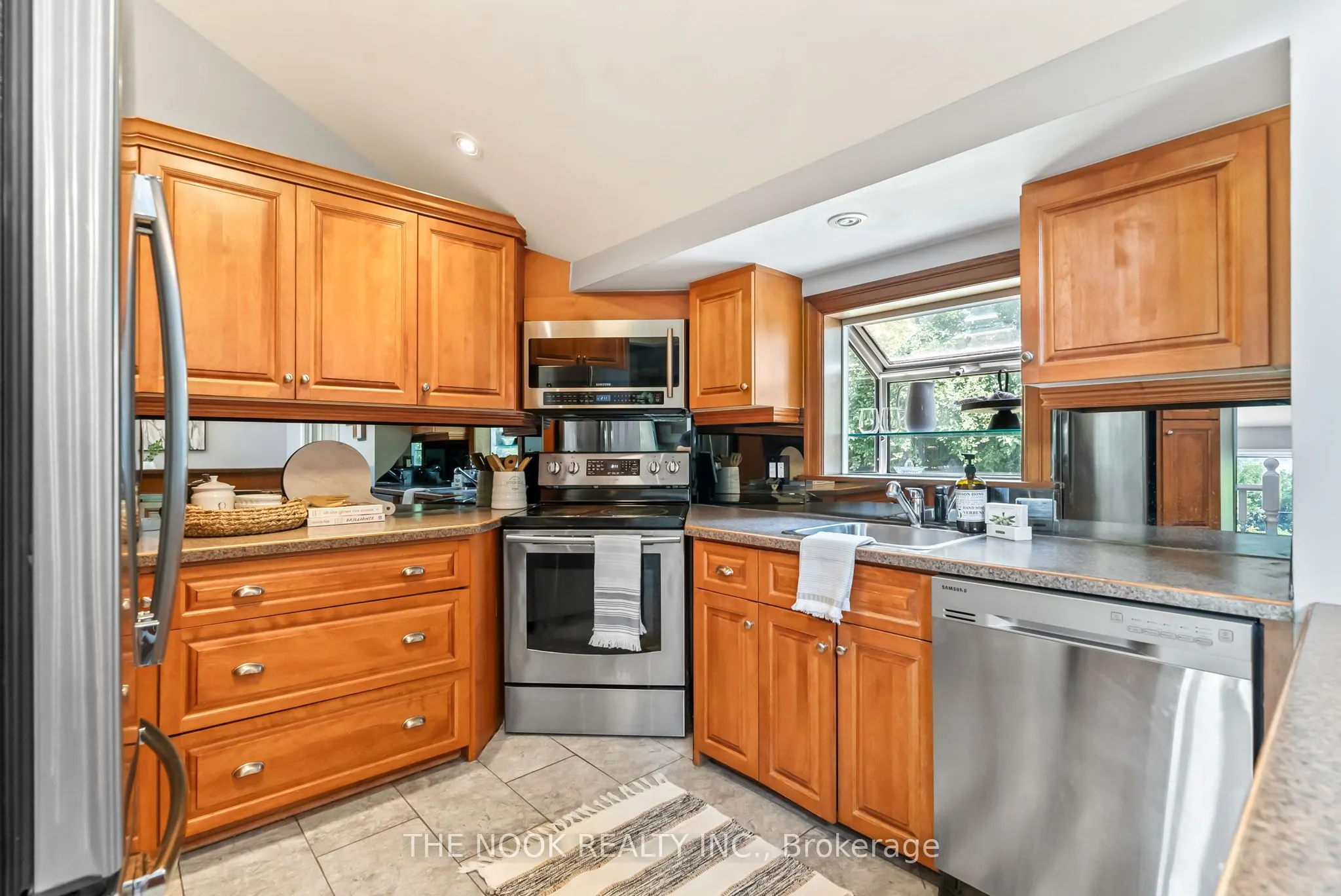 385 Fralicks Beach Road